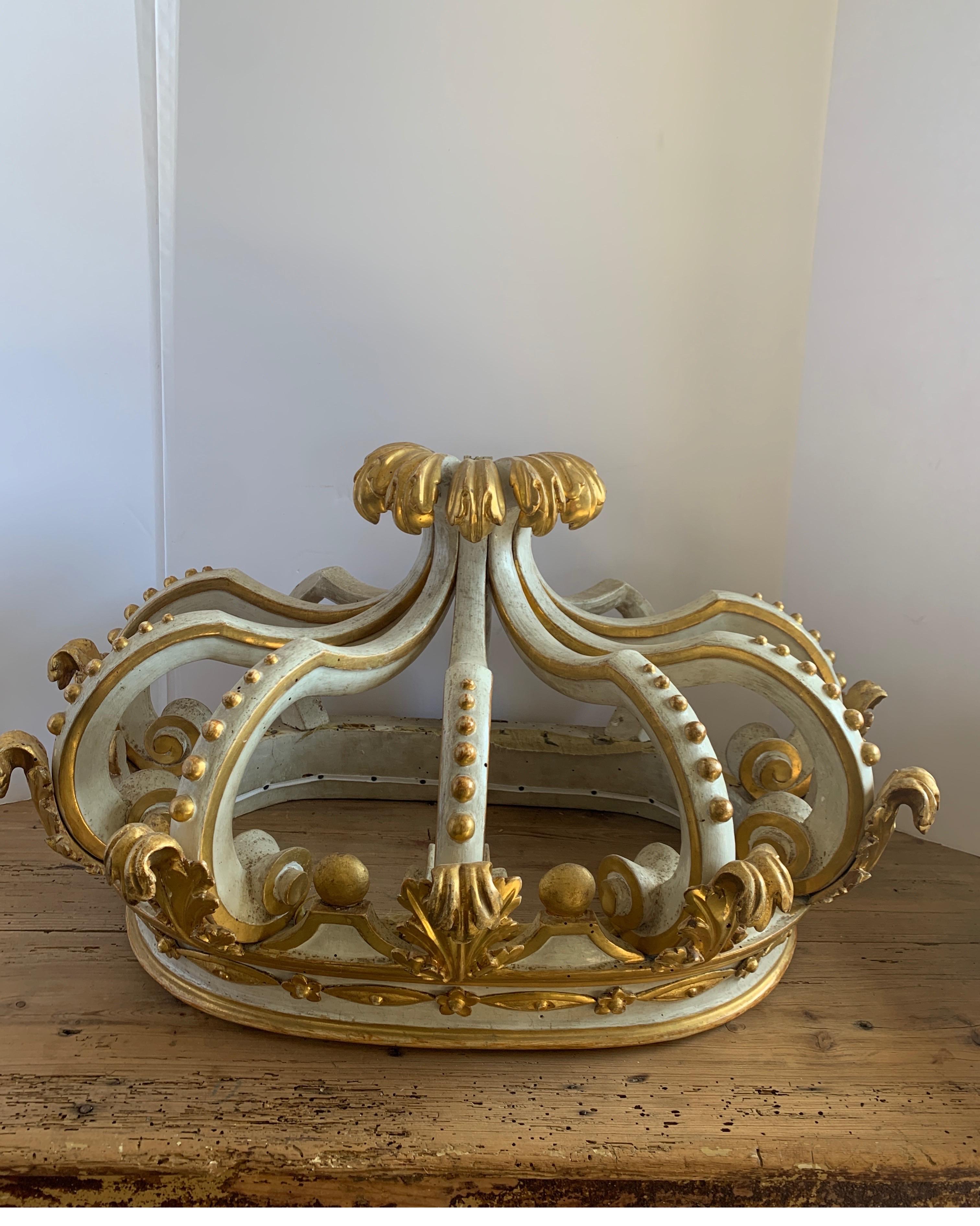 This crown was found in Italy. It’s common all over Europe to find in Catholic Cathedrals and private chapels. The finish is in very good condition for it age. The cross at the top is removable and the height without it is 14 t.