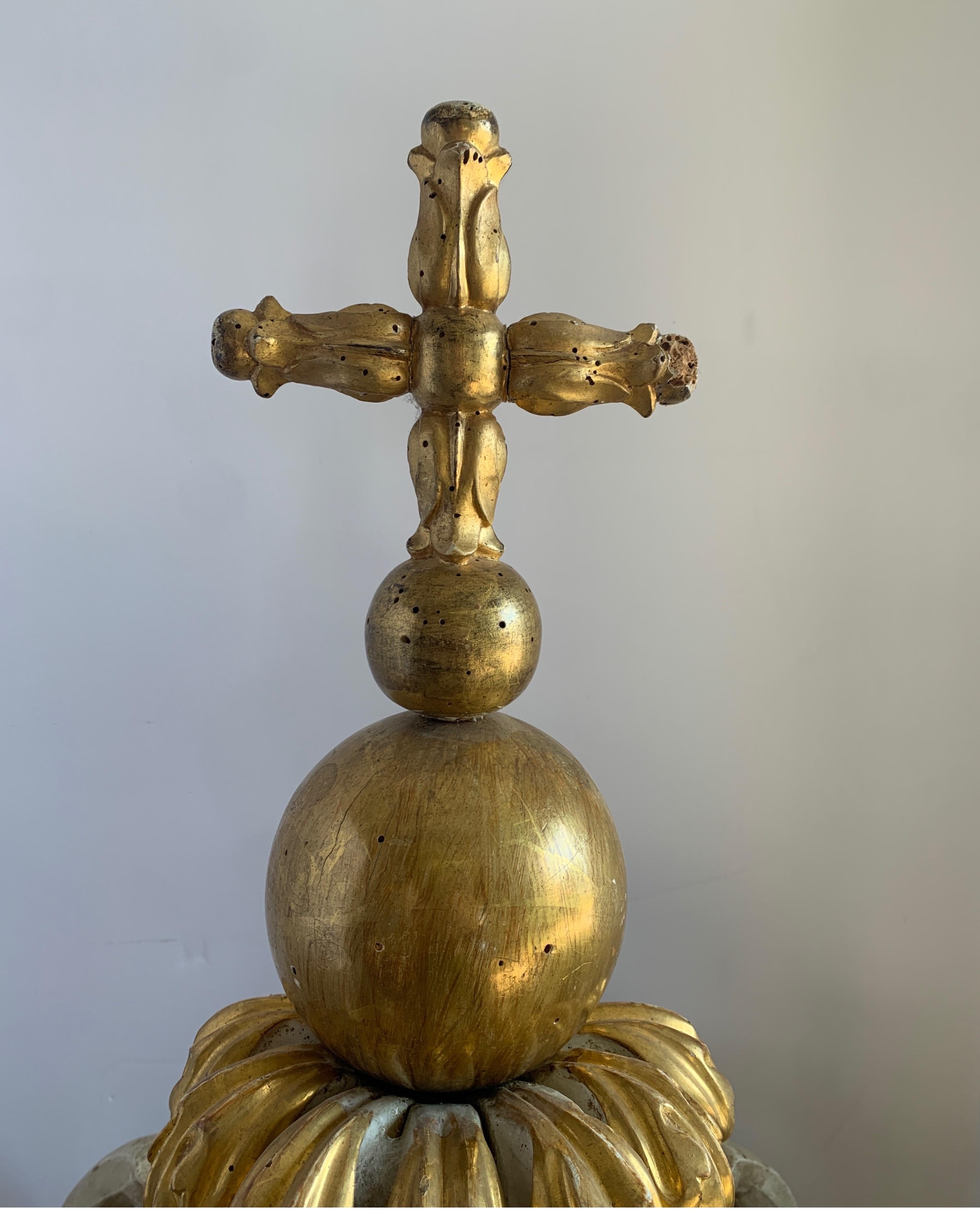 19th Century Italian Original Painted Giltwood Crown from a Cathedral 2