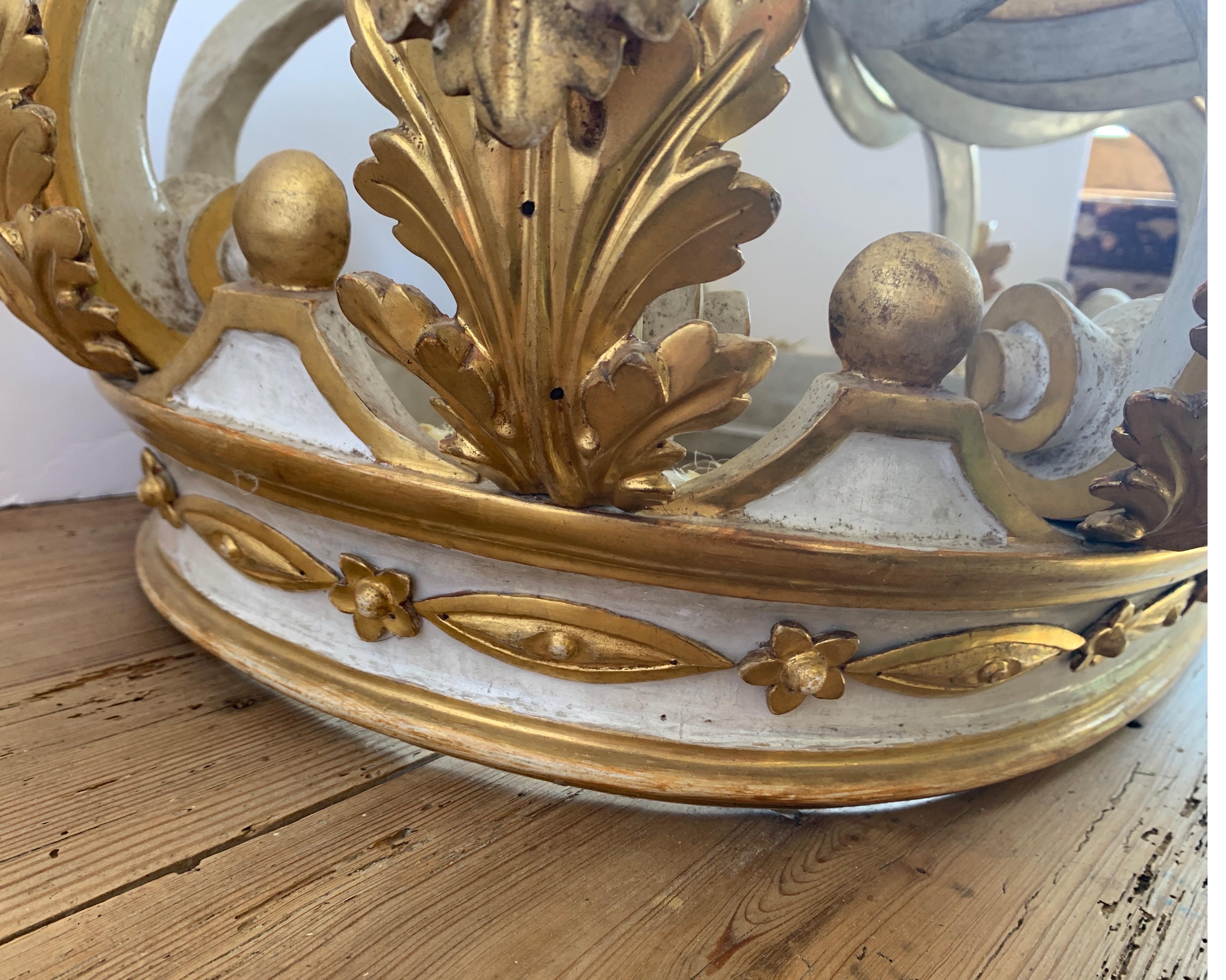 19th Century Italian Original Painted Giltwood Crown from a Cathedral 6