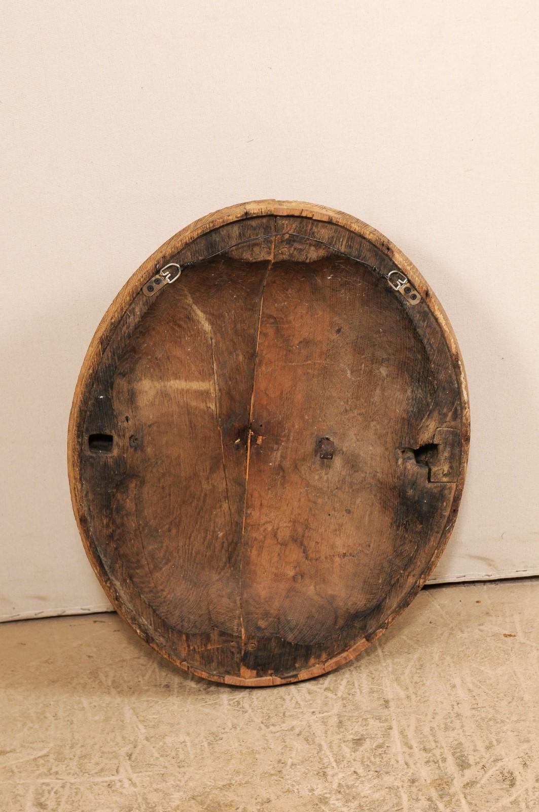 19th Century Italian Oval Wooden Wall Fragment 7