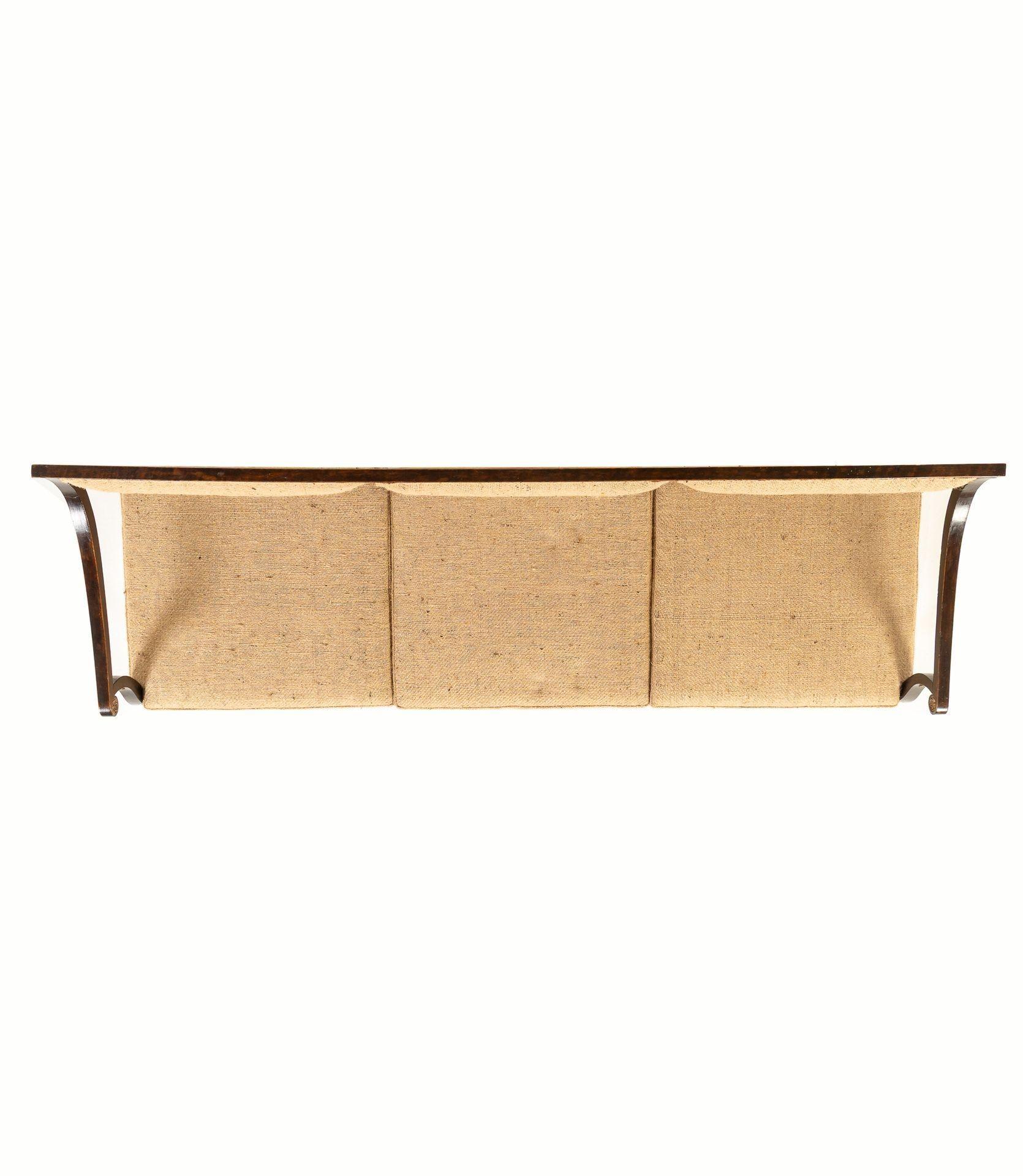 Italienisches Sofa des 19. Jahrhunderts, bemalt und vergoldet (Polster) im Angebot