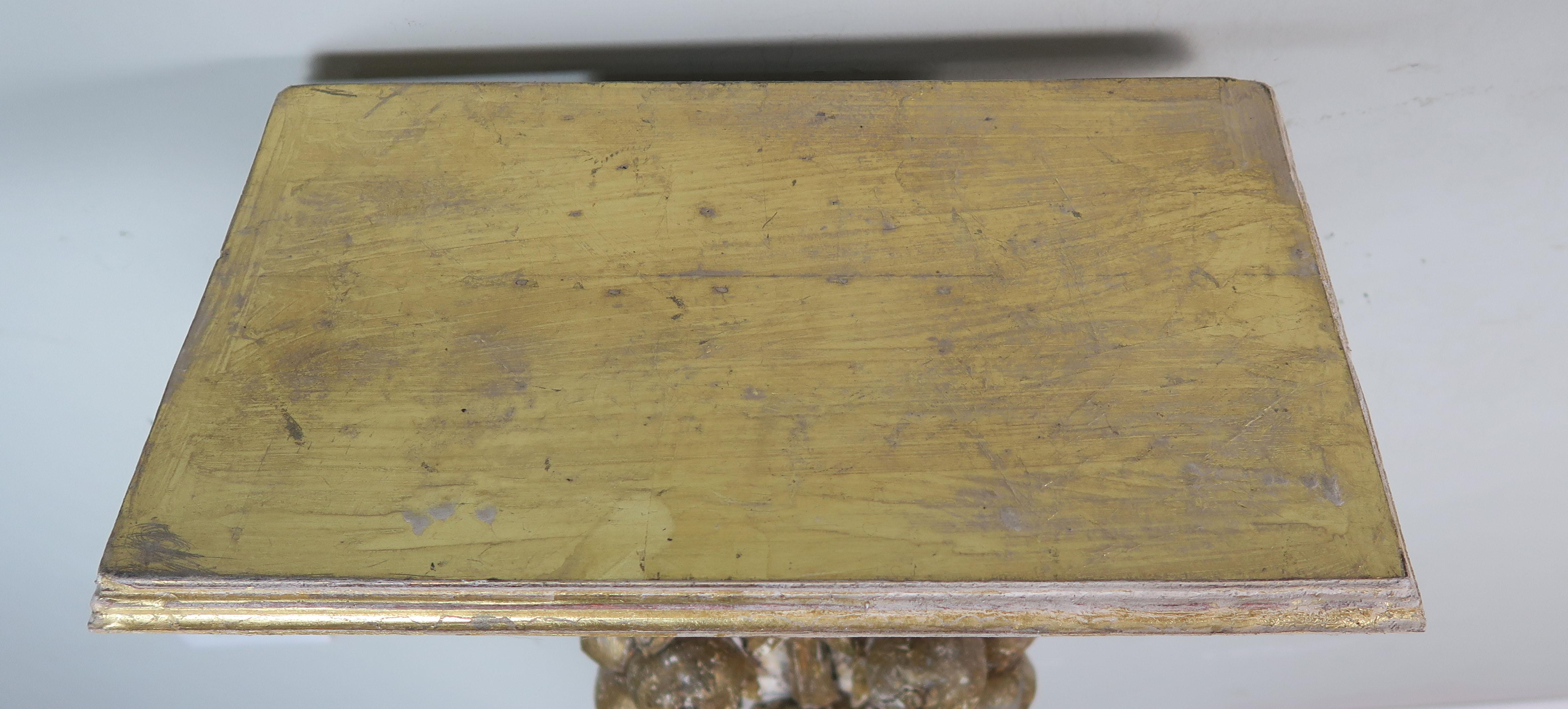 19th Century Italian Painted and Parcel-Gilt Pedestal Table 4