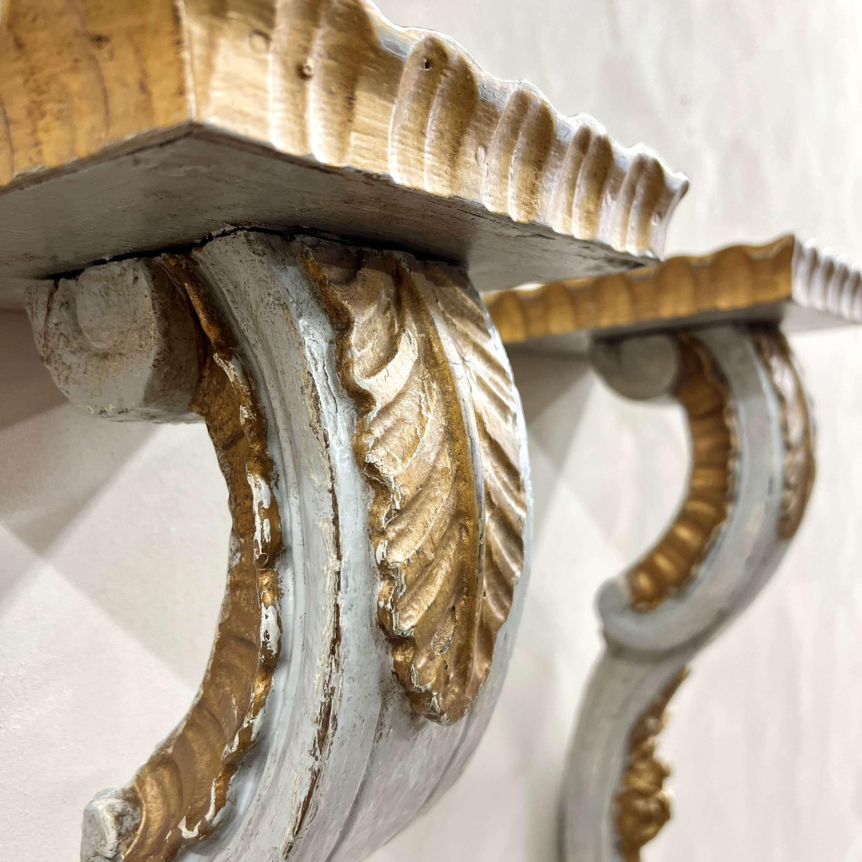 19. Jahrhundert Italienisch bemalt geschnitzt Wood Wandhalterungen 7