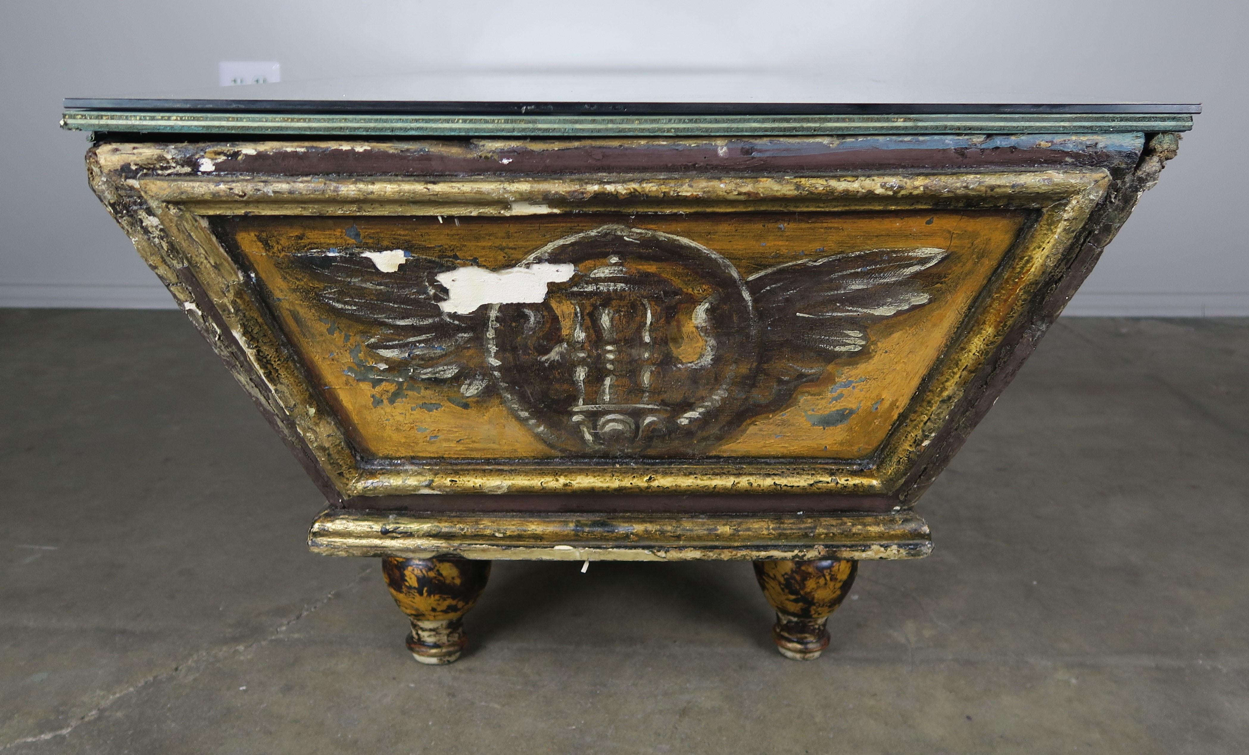 19th Century Italian Painted Coffee Table with Mirrored Top 5