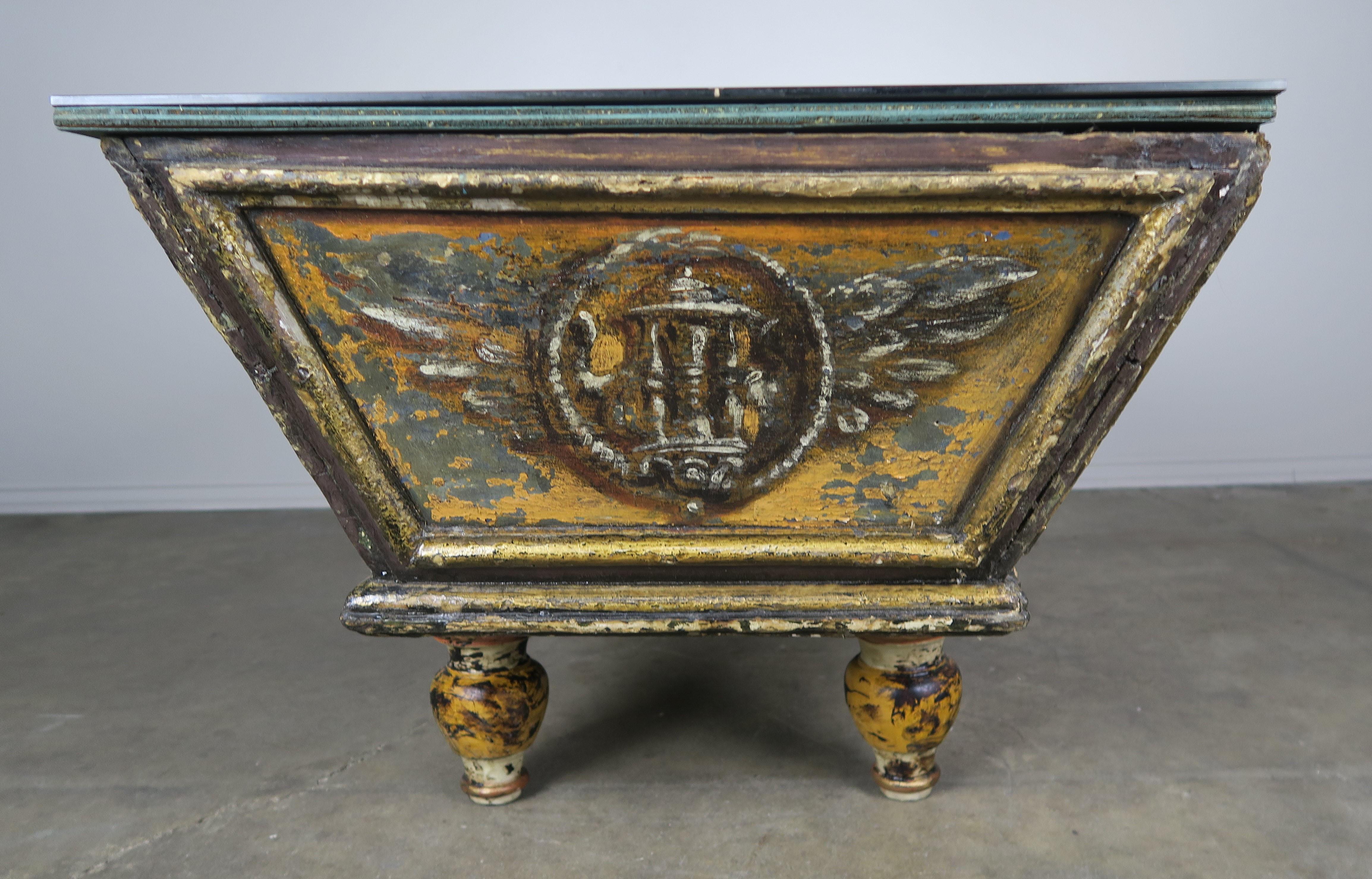 19th Century Italian Painted Coffee Table with Mirrored Top 4