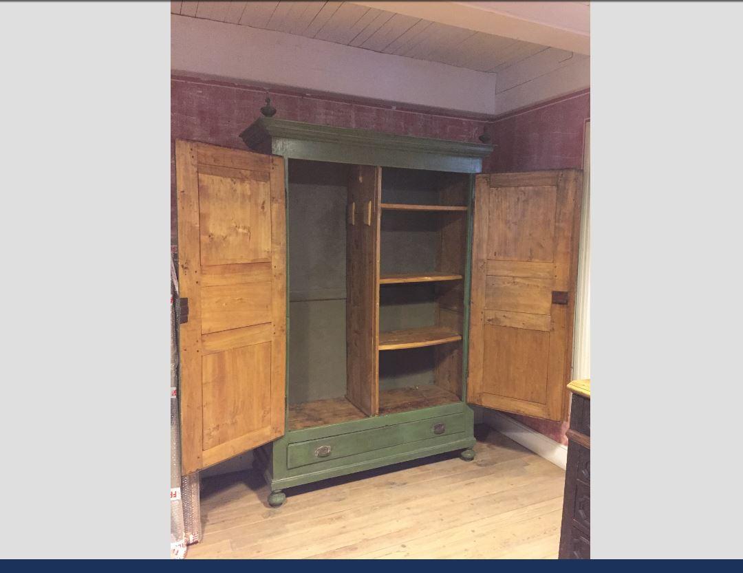 Late 19th Century 19th Century Italian Painted Wardrobe in Pitch Pine Wood with Drawer, 1890s