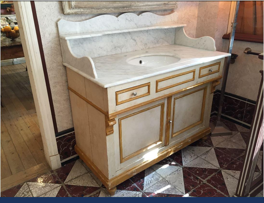 19th century Italian hand painted wood cupboard sink with two drawers, two doors and Carrara marble top, 1890s.