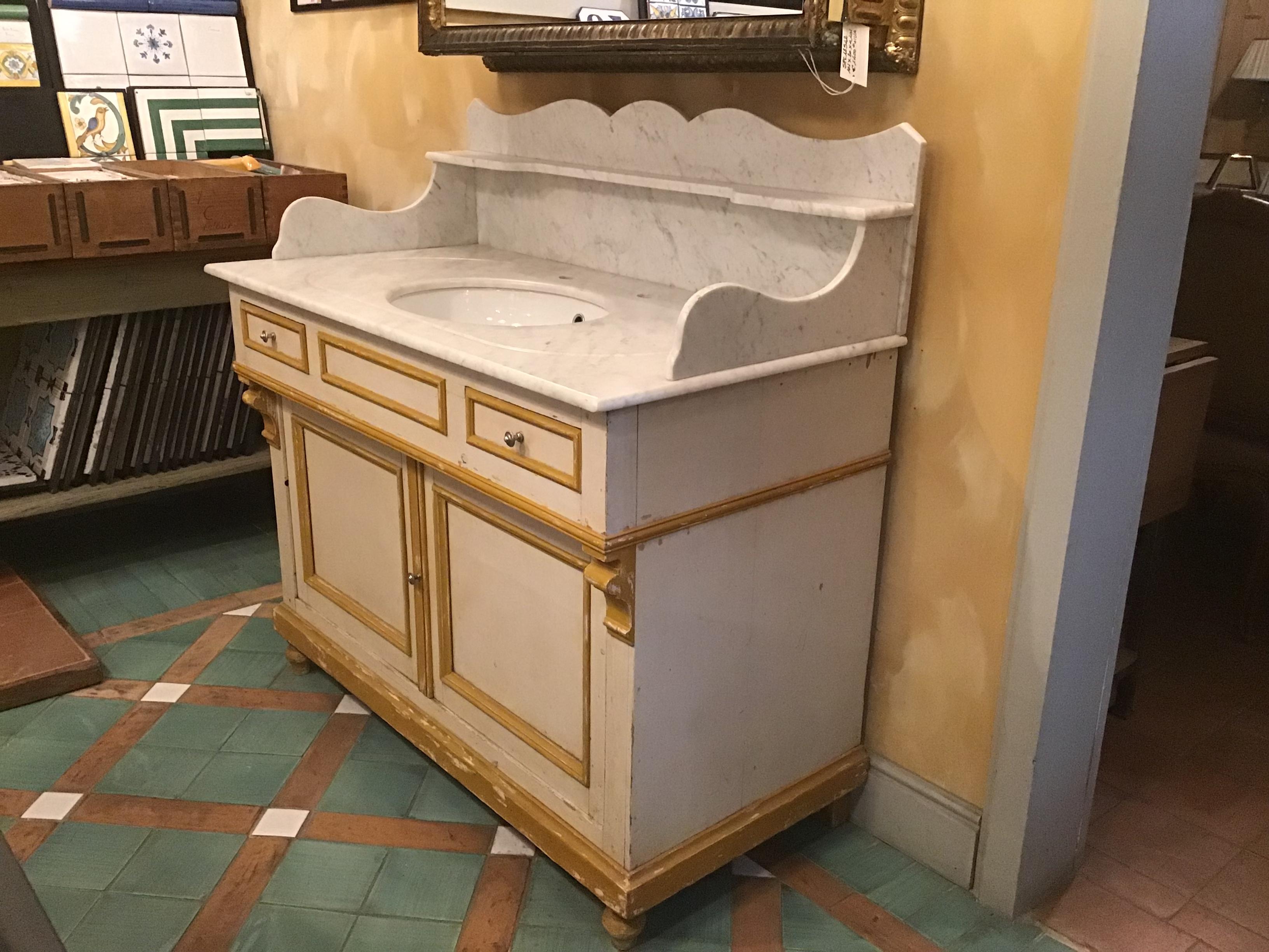 Victorian 19th Century Italian Painted Wood Cupboard Sink with Carrara Marble Top, 1890s