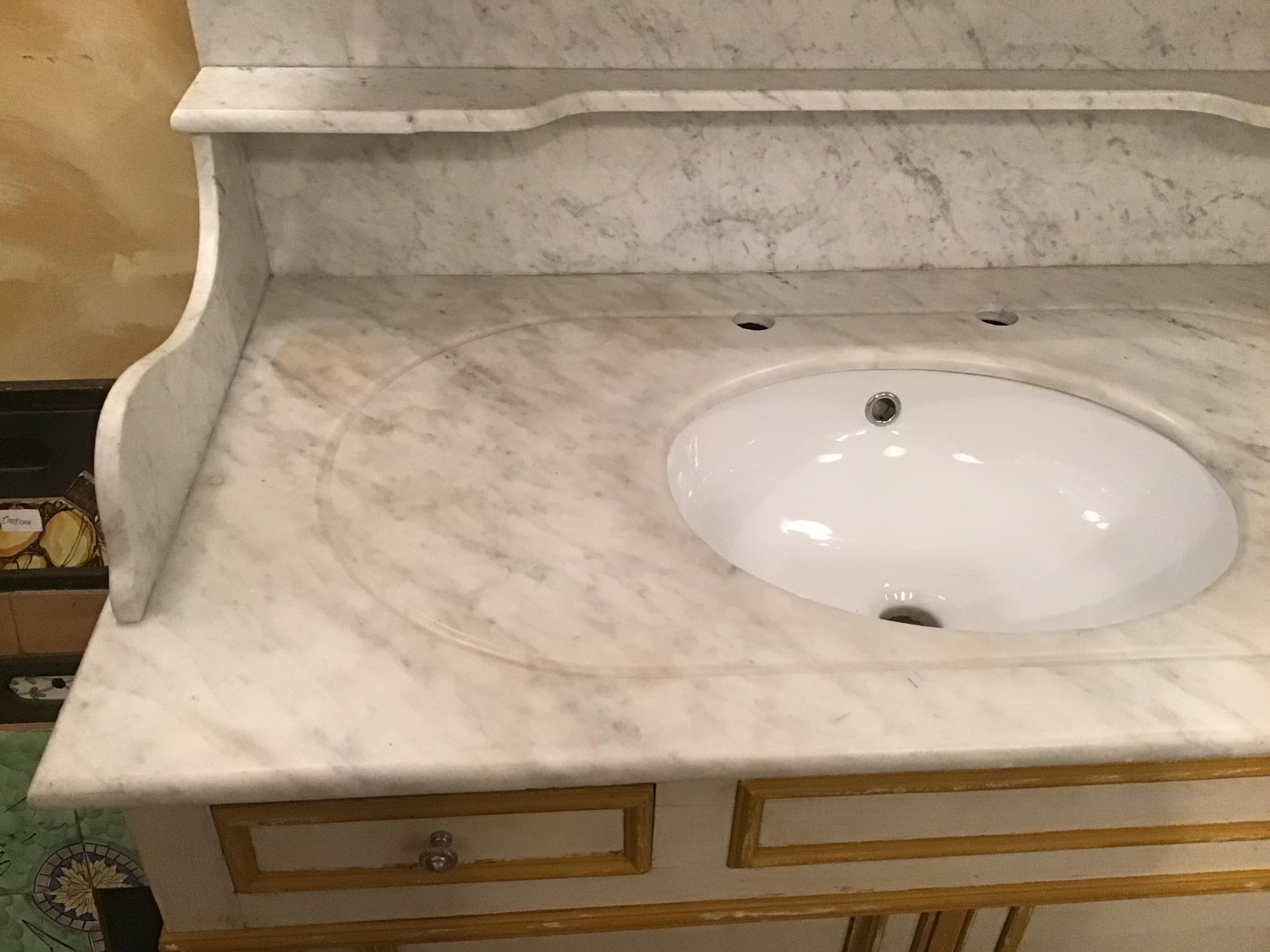 19th Century Italian Painted Wood Cupboard Sink with Carrara Marble Top, 1890s 2