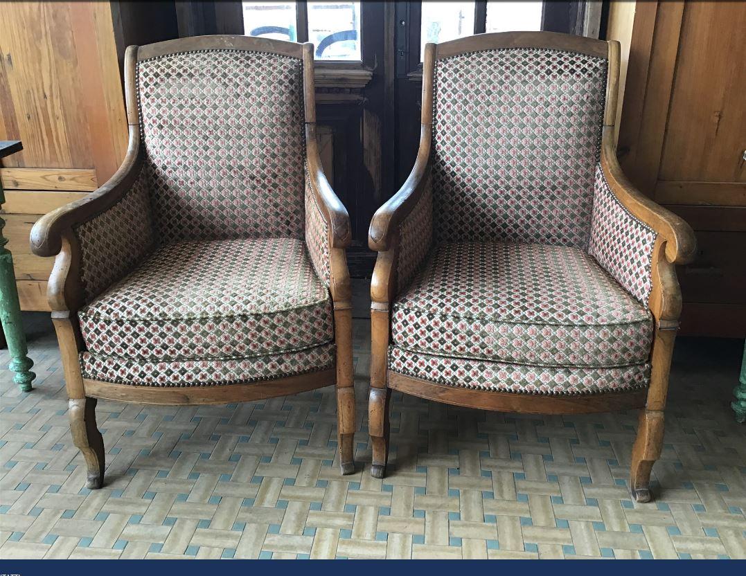 19th century Italian pair of Biedermeier armchairs with original fabric, 1860s.