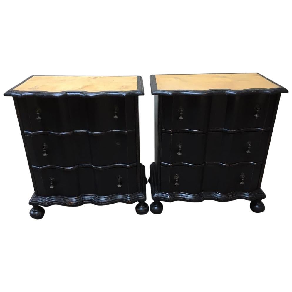 19th Century Italian Pair of Ebonized Wood Nightstands with Lacquered Top, 1890s