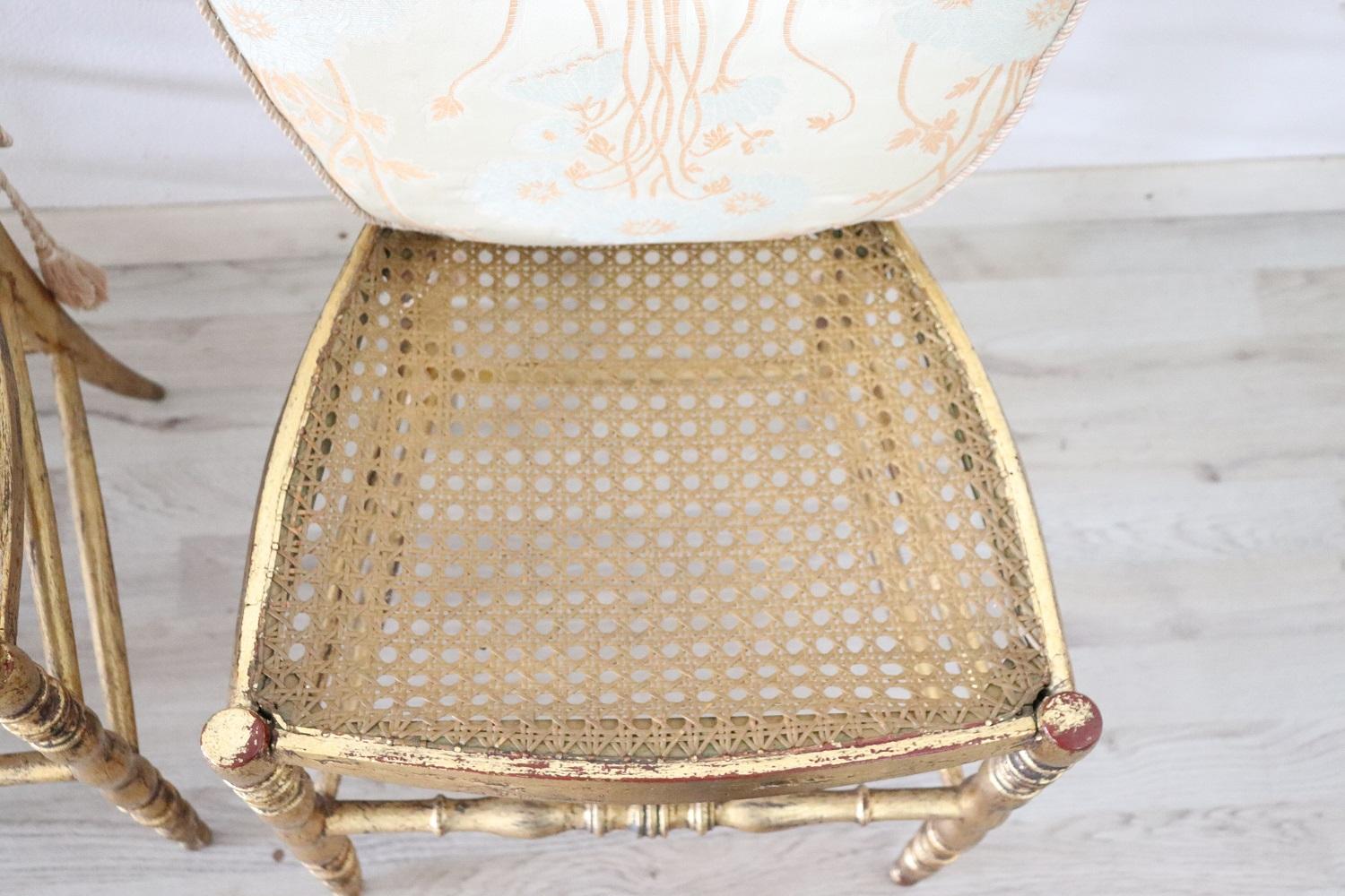 19th Century Italian Pair of Gilded Wood Chiavari Chairs with Vienna Straw For Sale 3