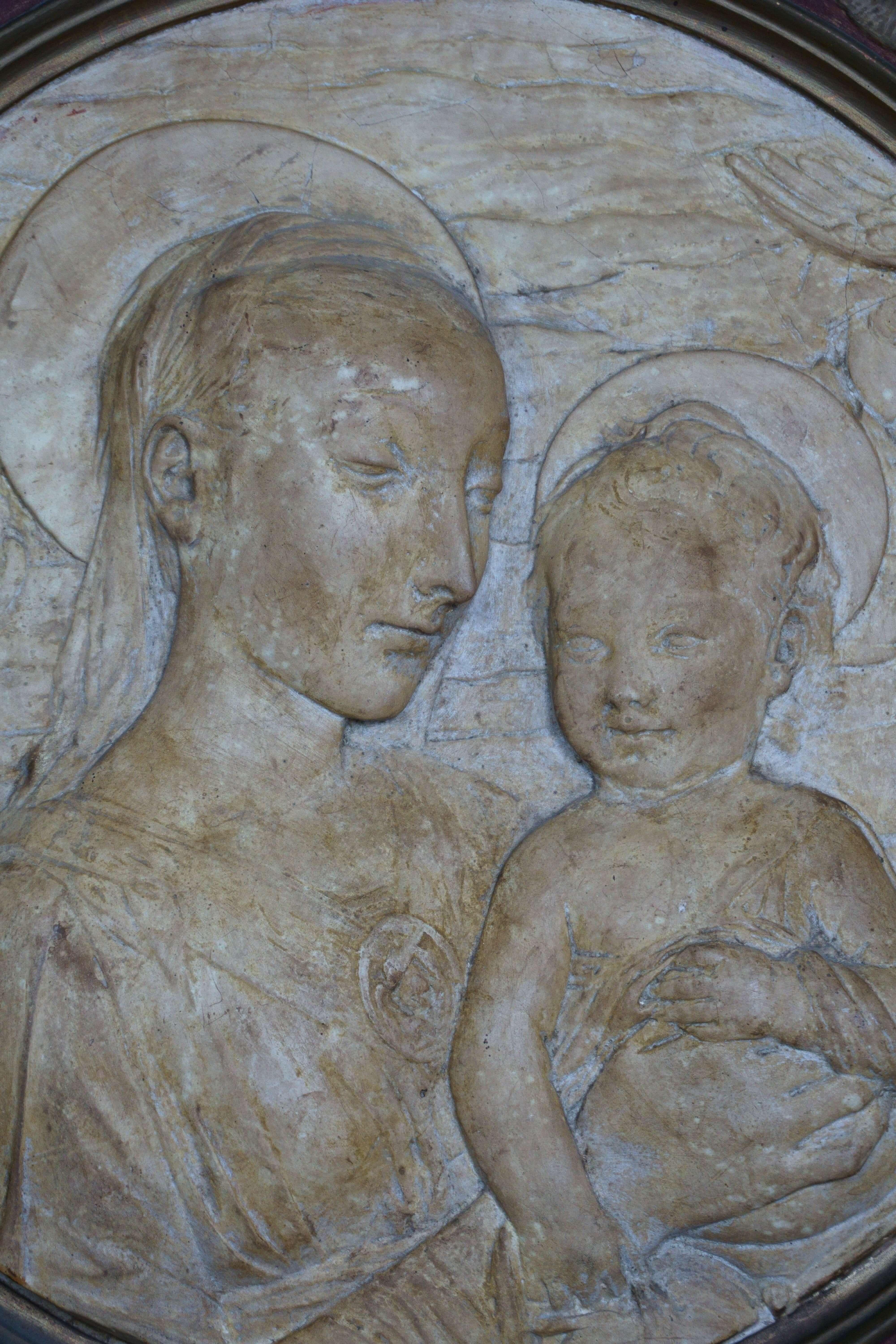 Renaissance 19th Century Italian Papier-Mache Bas-Relief Tondo Madonna with Child
