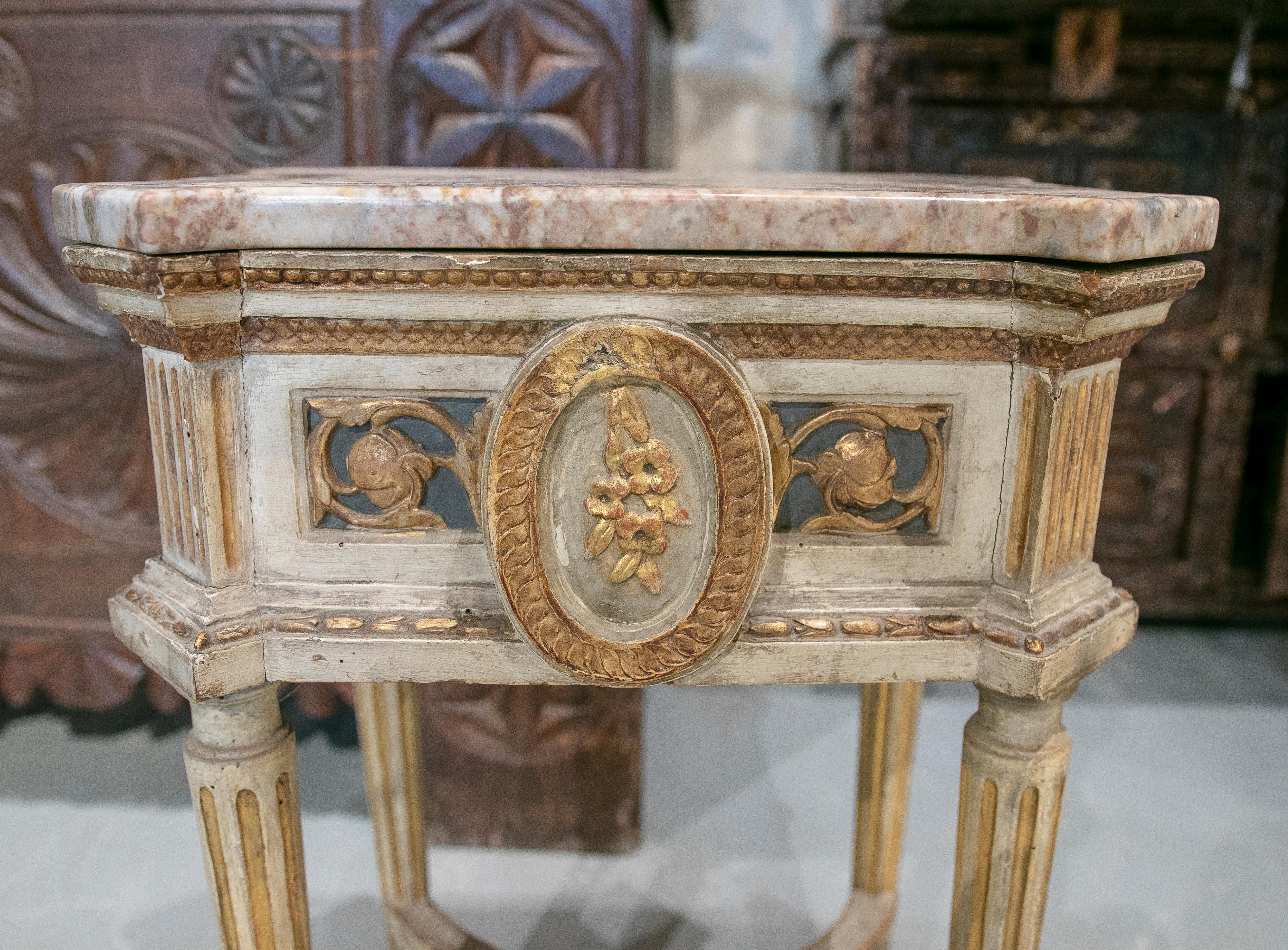 19th Century Italian Polychromed Side Table with Marble Top For Sale 14