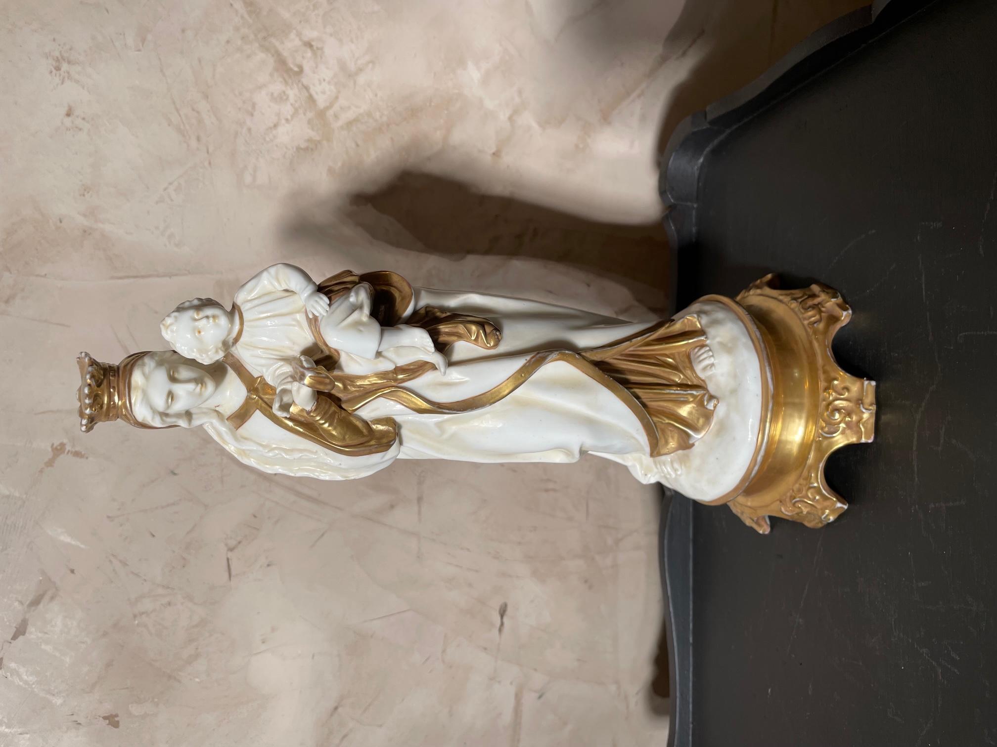 European 19th Century Italian Porcelain Maiden with Child Statue, 1850s For Sale