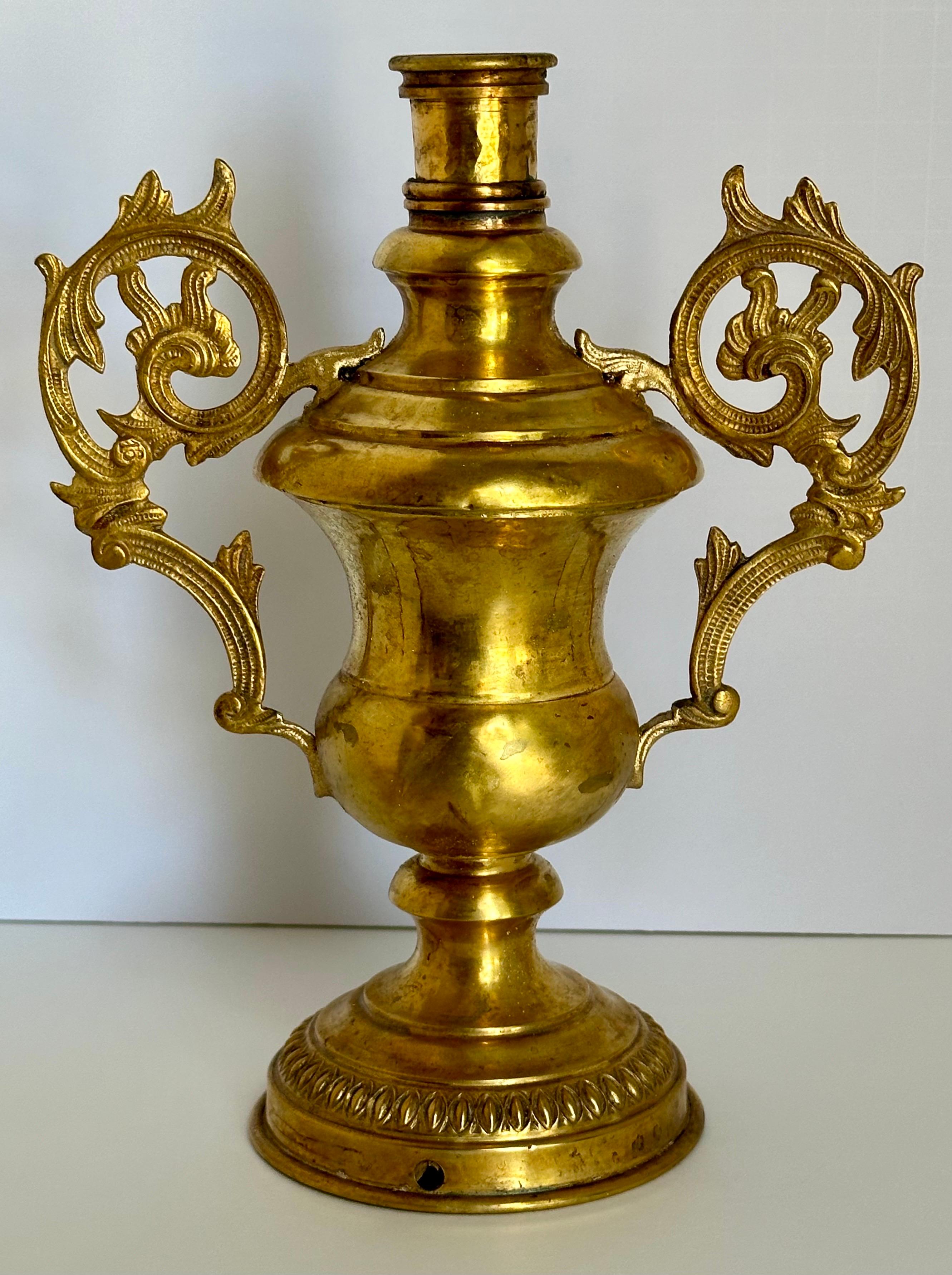 19th Century Italian Porte Palma Altar Urn. In Good Condition For Sale In Vero Beach, FL