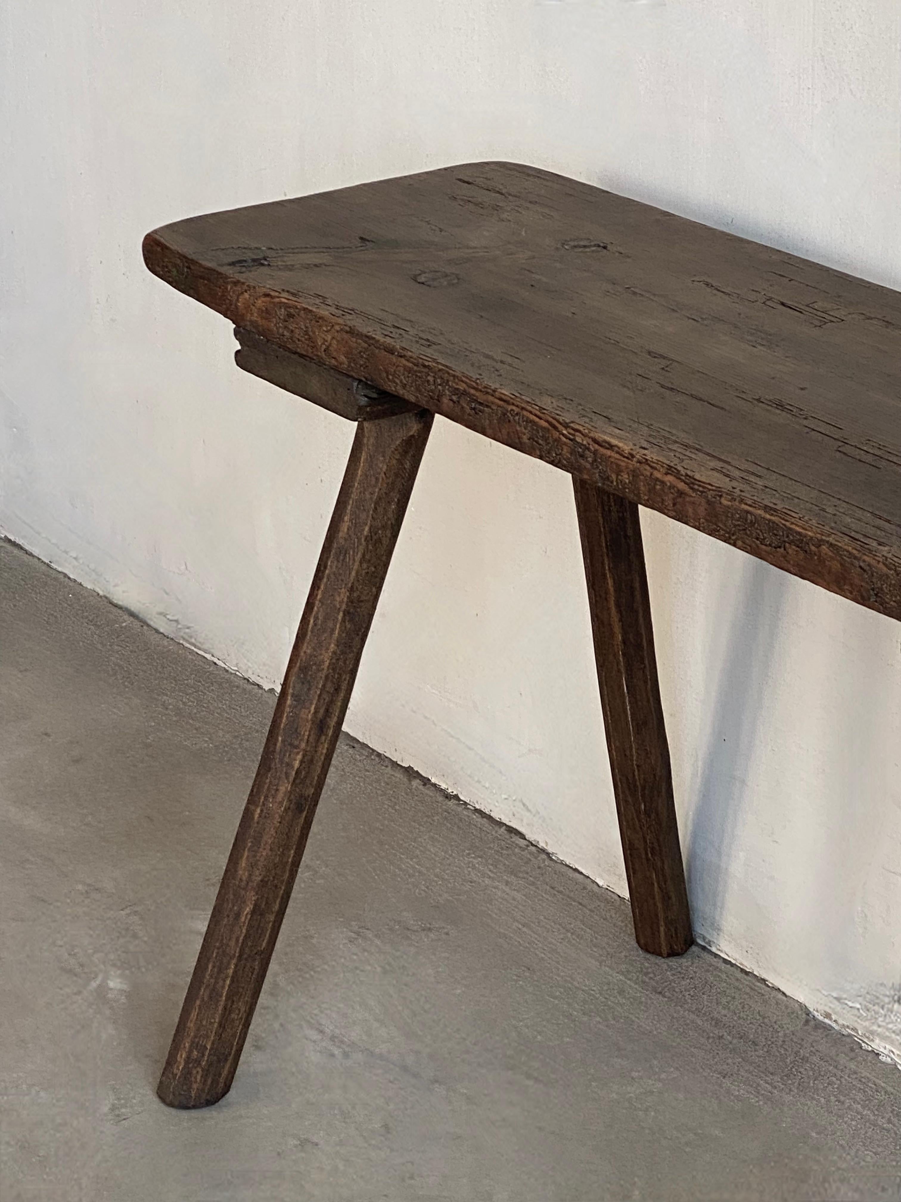 Banc primitif italien du 19ème siècle Bon état - En vente à Nijlen, BE