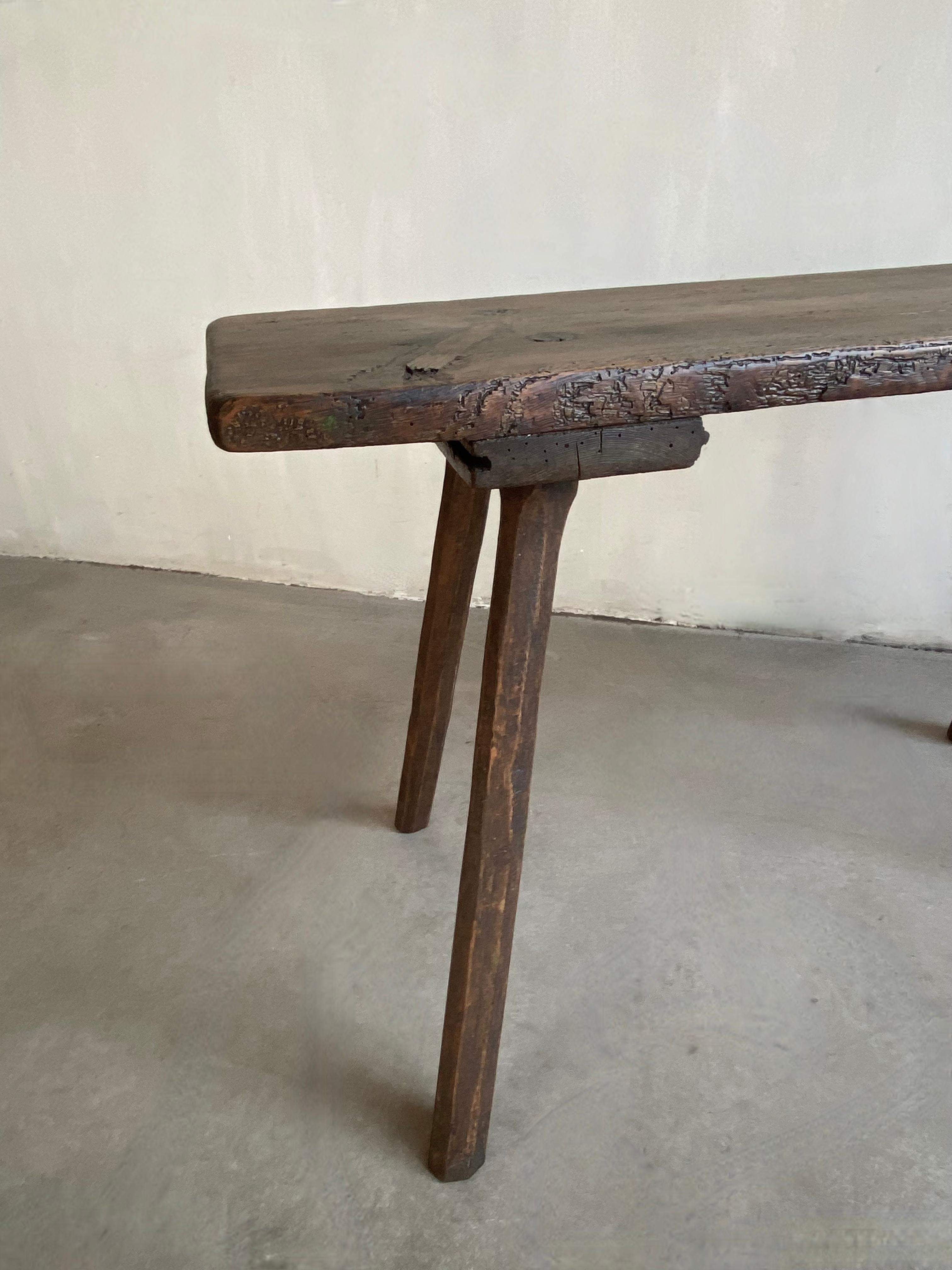 Banc primitif italien du 19ème siècle en vente 3