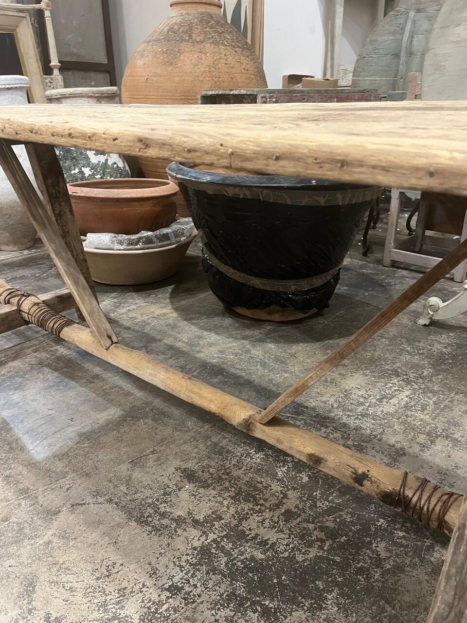 Bois Table console primitive italienne du 19e siècle en vente