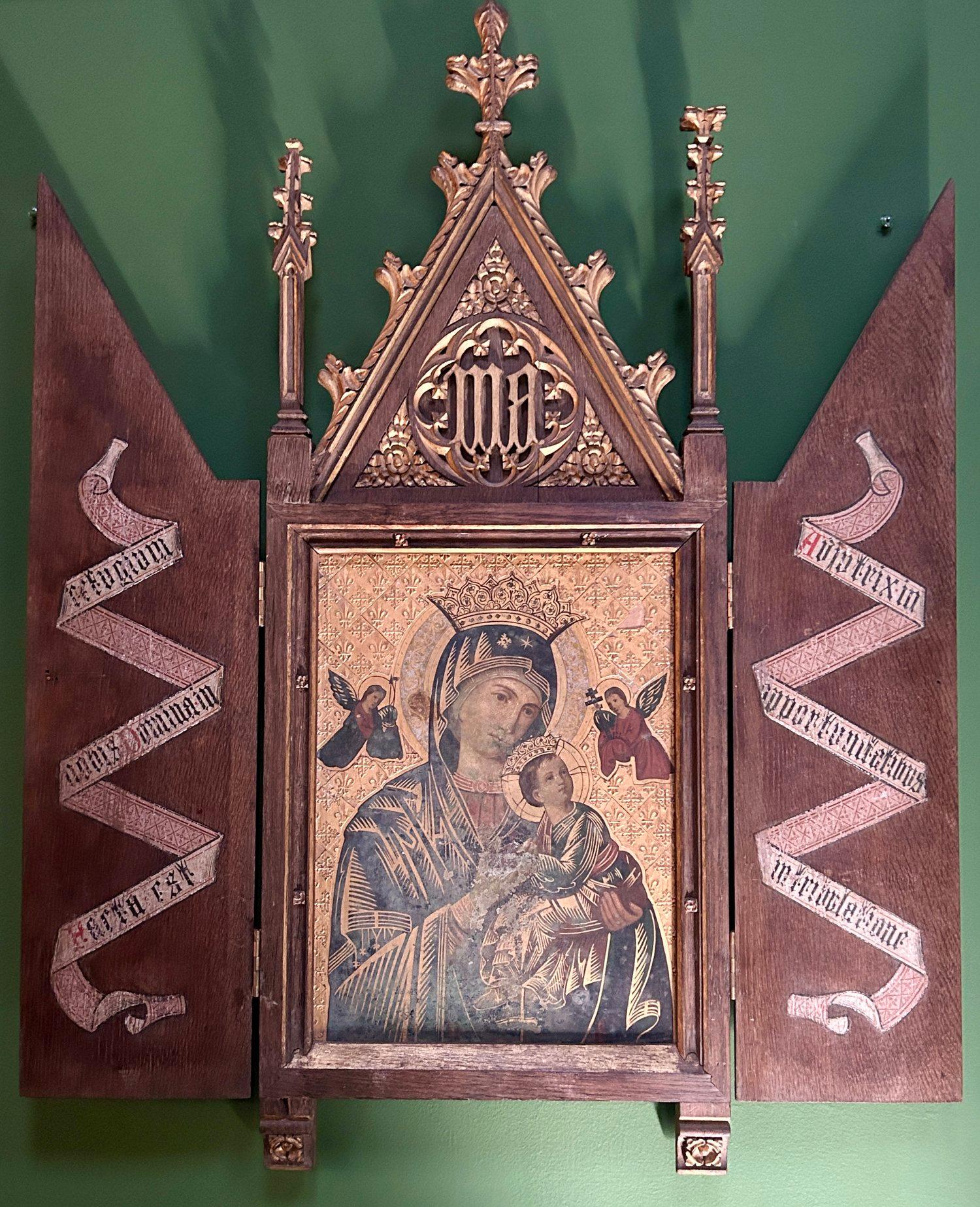 Peinture à l'huile iconique religieuse italienne du 19ème siècle dans un cadre d'armoire de style néo-gothique Bon état - En vente à London, GB