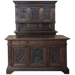 19th Century Italian Renaissance Bar in Hand-Carved Walnut