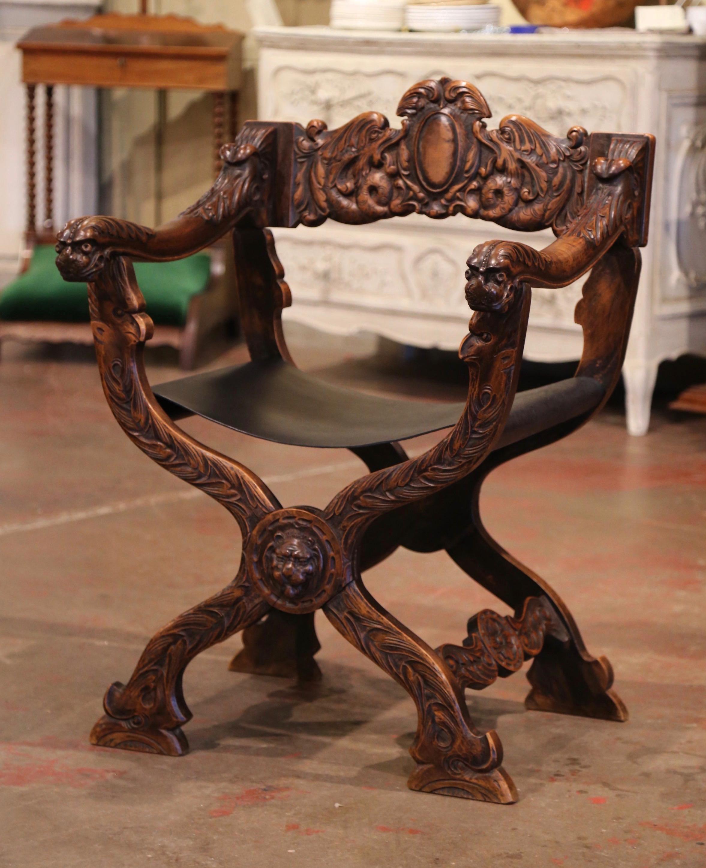 19th Century Italian Renaissance Carved Walnut Desk Armchair with Leather Seat In Excellent Condition In Dallas, TX