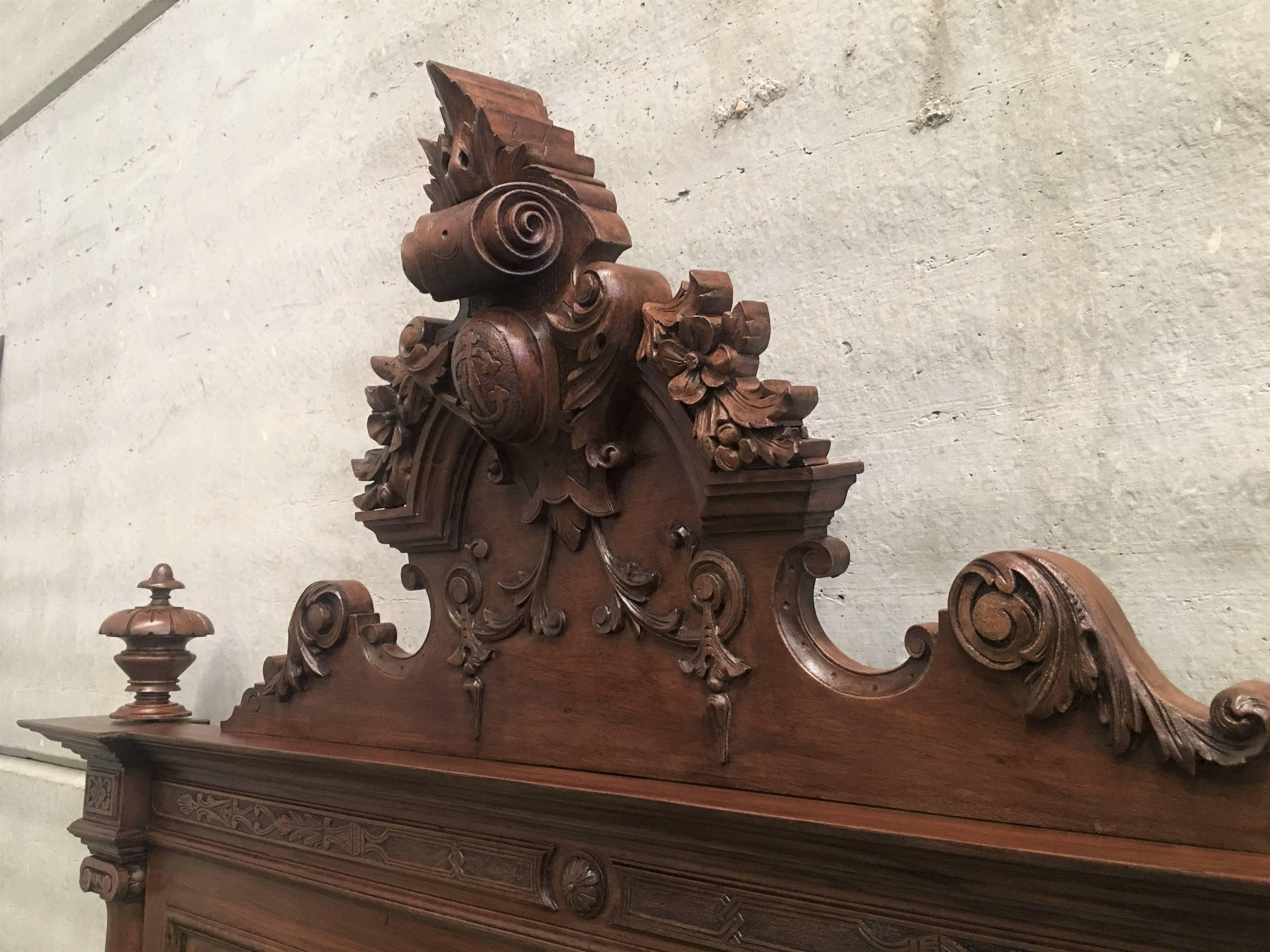19th Century Italian Renaissance Carved Walnut Full or Queen Bed 4