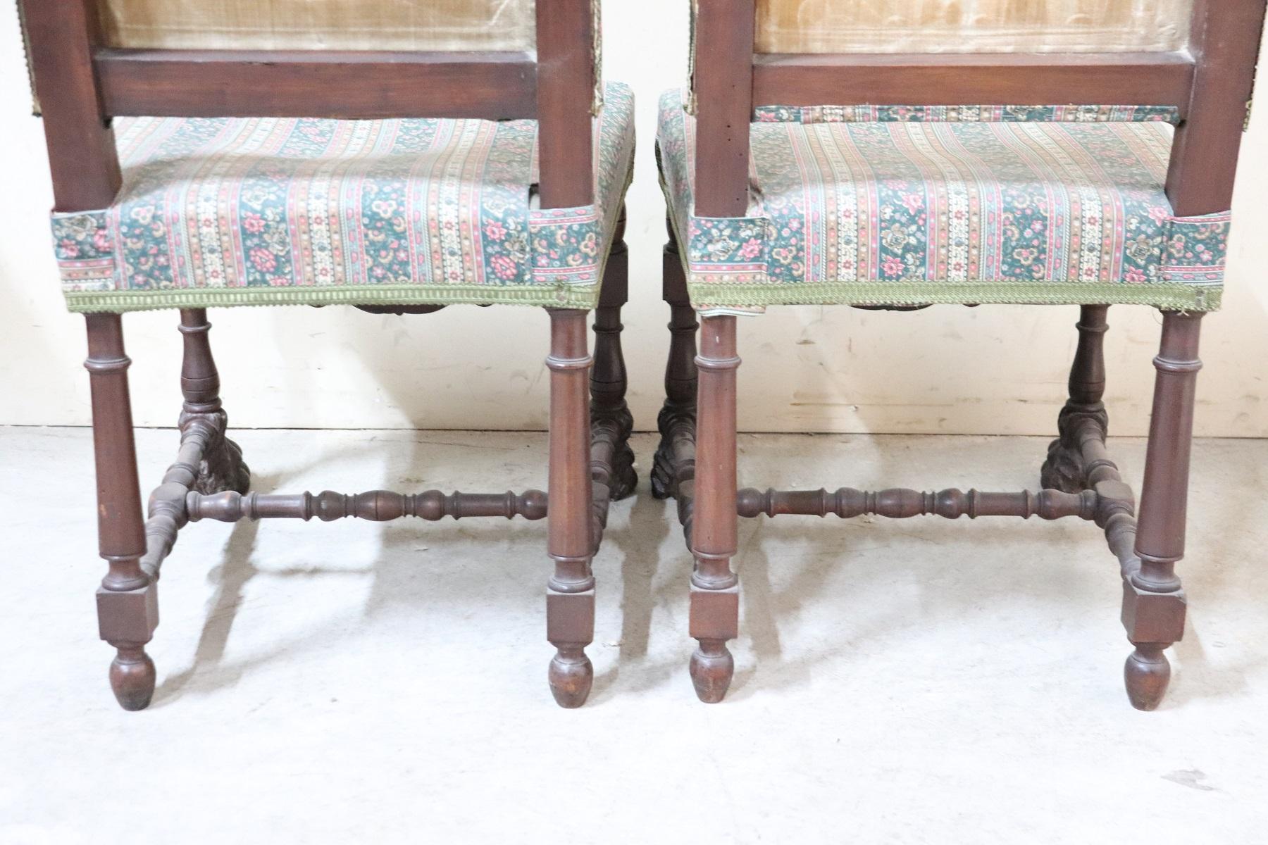 19th Century Italian Renaissance Carved Walnut Pair of Throne Chairs 3