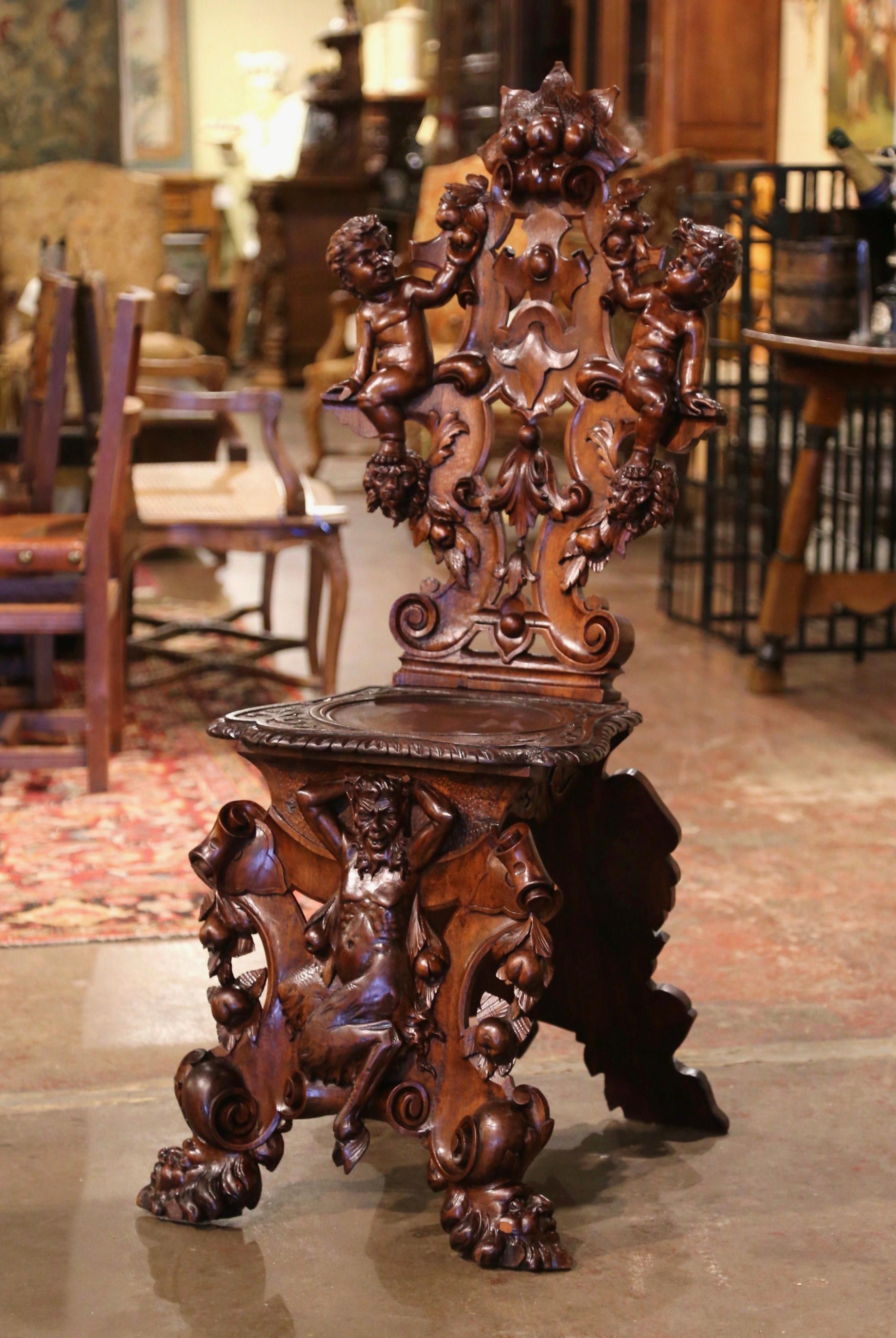 19th Century Italian Renaissance Carved Walnut Sgabello Hall Chair with Putti 1