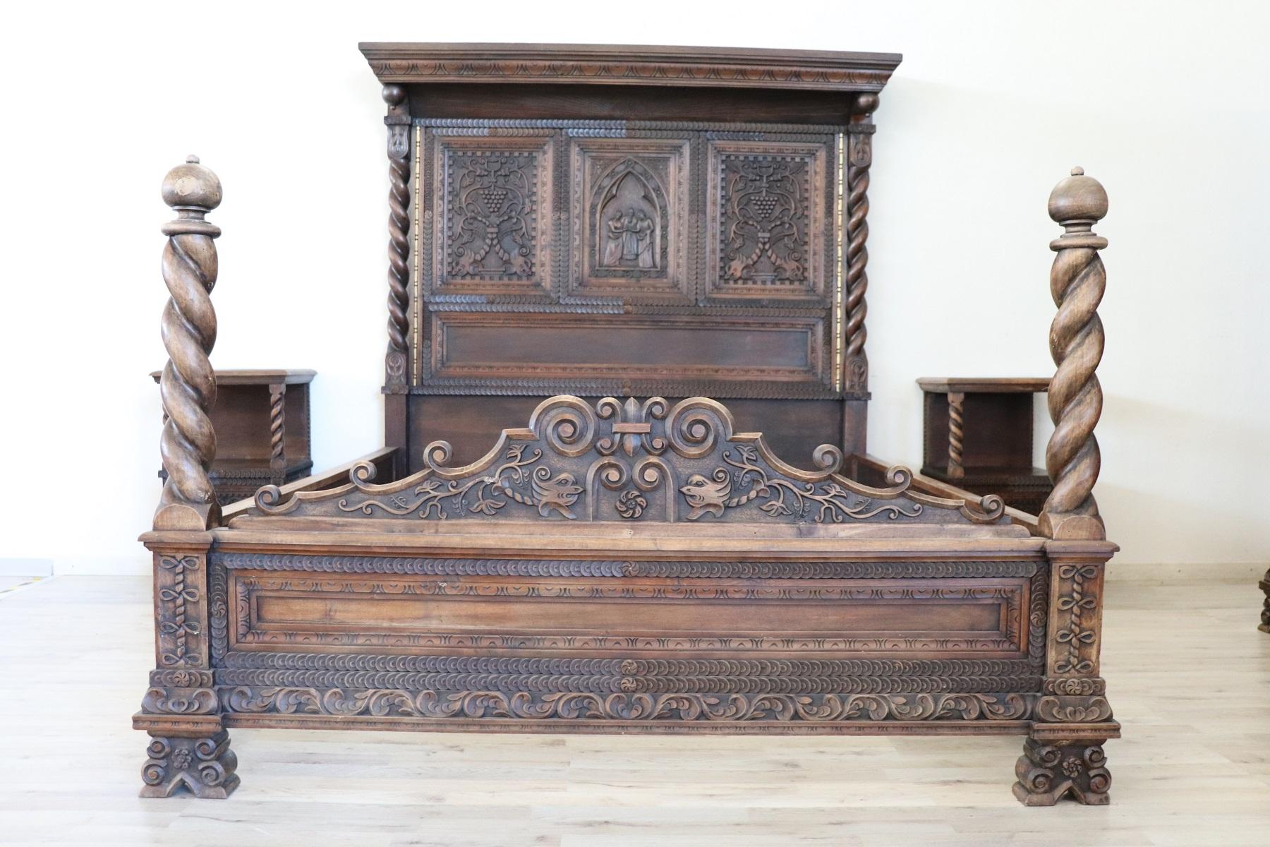 19th Century Italian Renaissance Style Carved Walnut Bedroom Set, Five Pieces 5