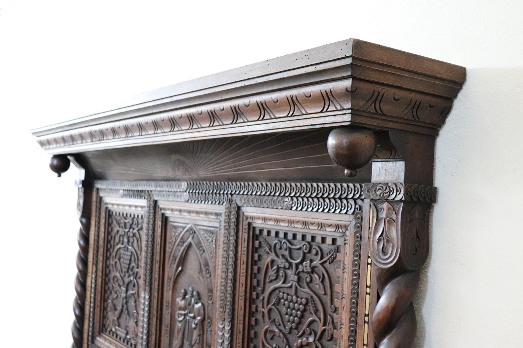 19th Century Italian Renaissance Style Carved Walnut Bedroom Set, Five Pieces 8