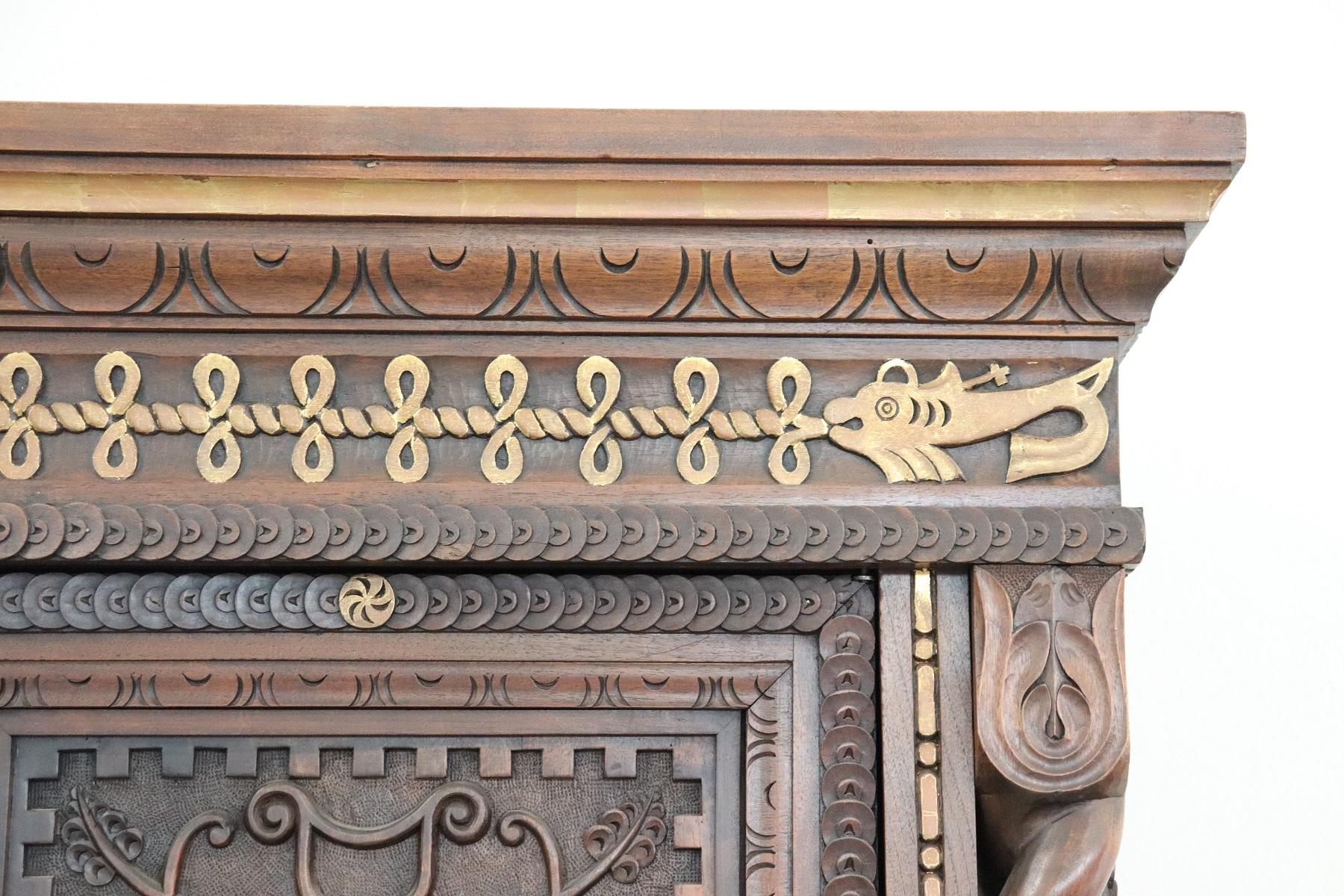 Late 19th Century 19th Century Italian Renaissance Style Carved Walnut Bedroom Set, Five Pieces