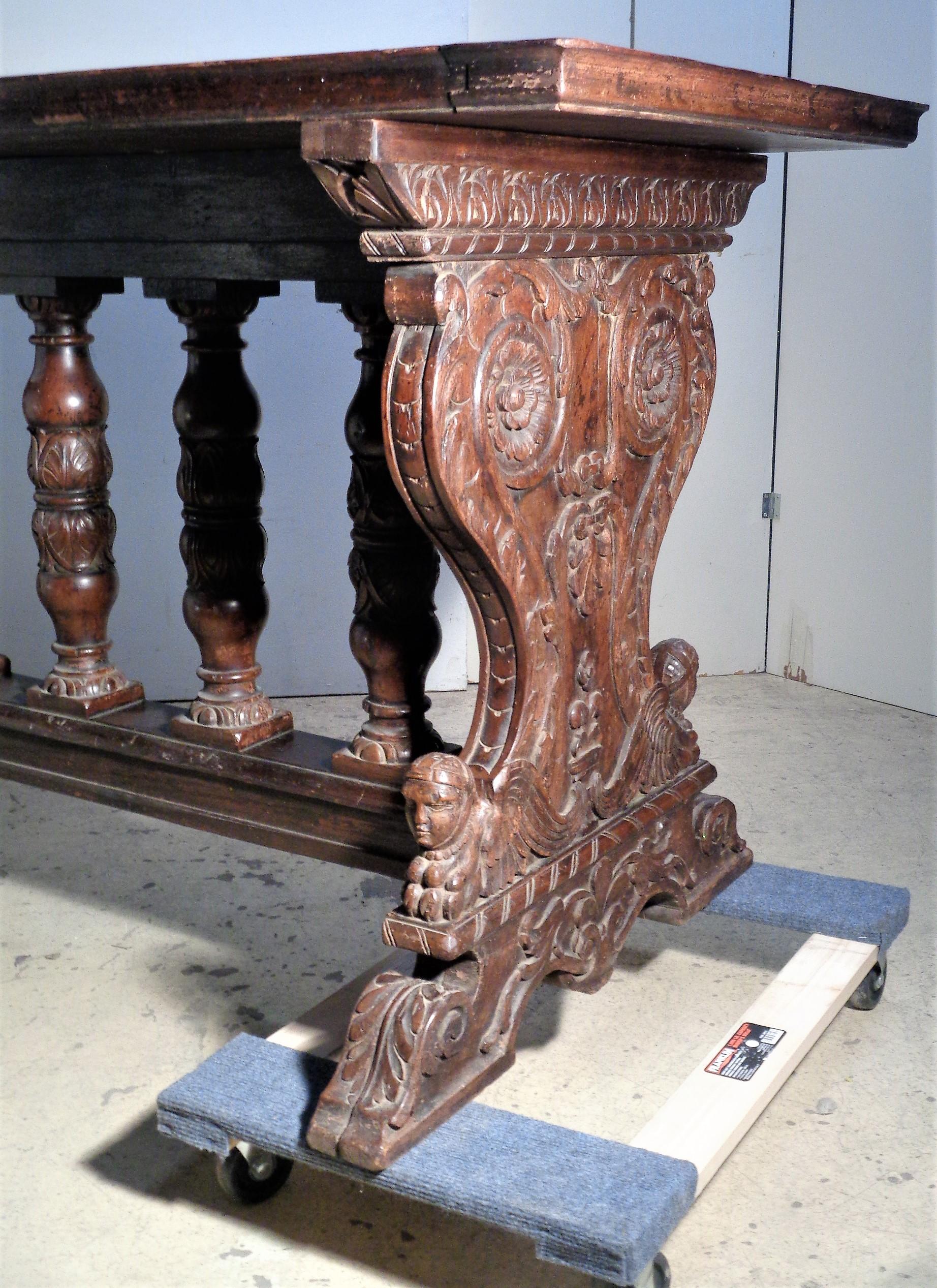19th Century Italian Renaissance Style Carved Walnut Library Table For Sale 7