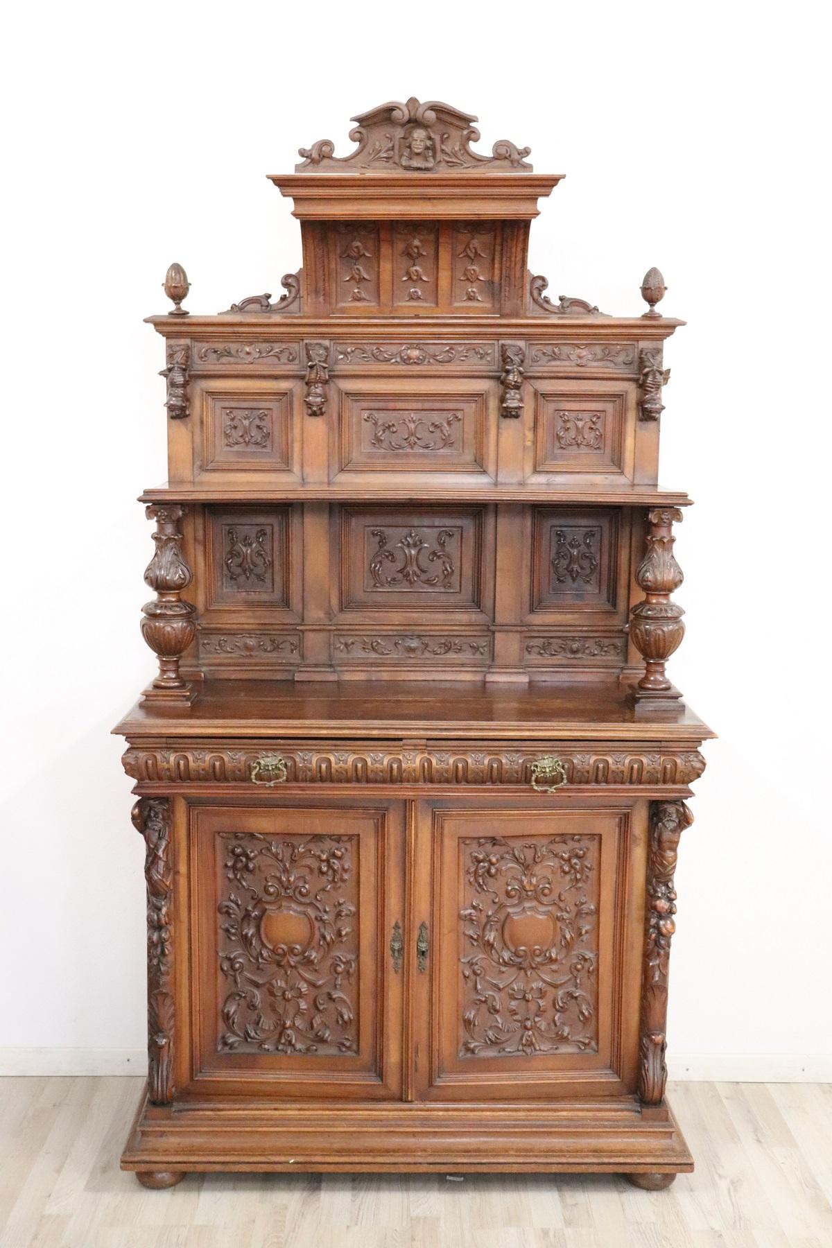 19th Century Italian Renaissance Style Walnut Carved Dining Room Set 11 Pieces 14