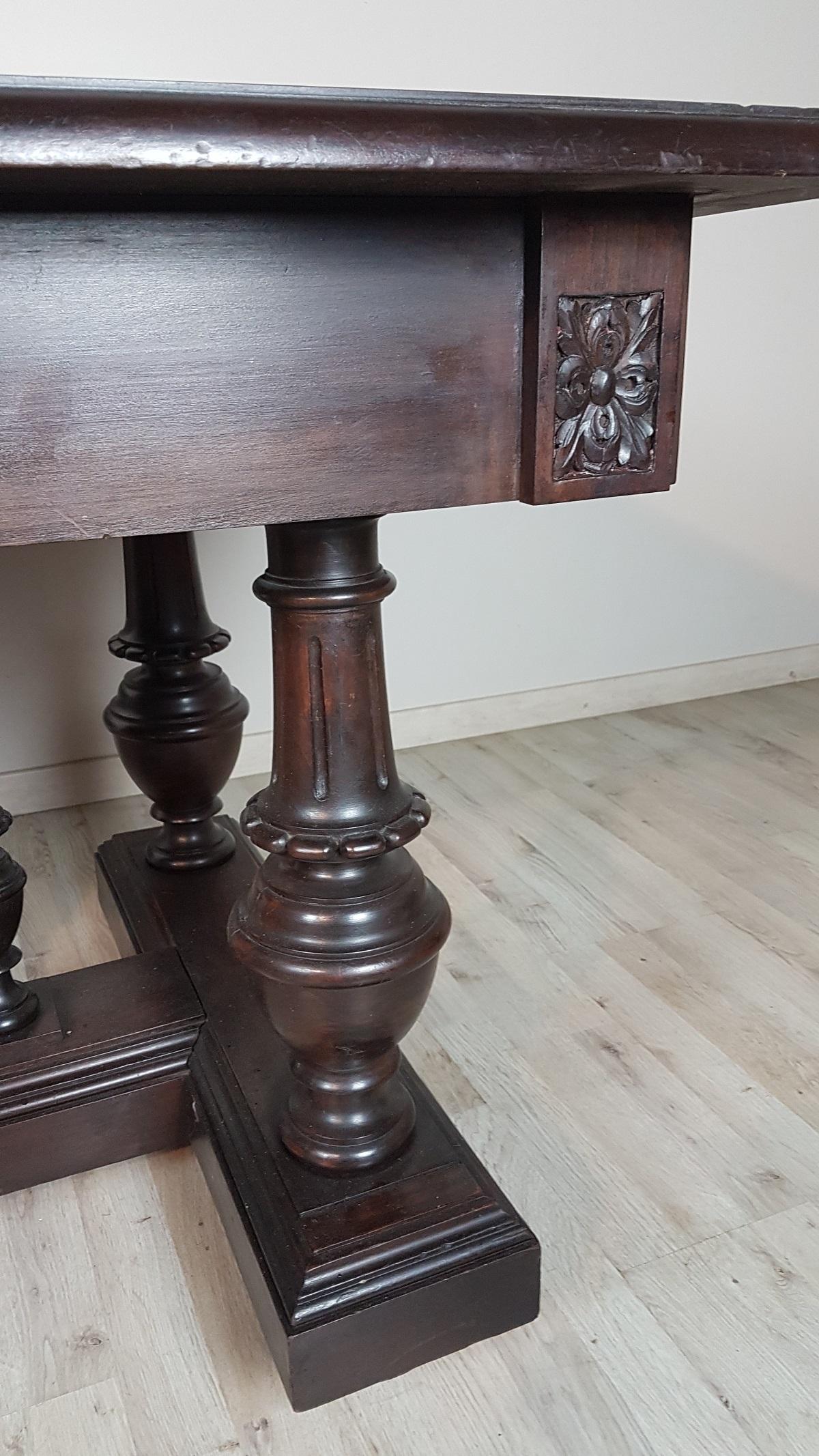 Late 19th Century 19th Century Italian Renaissance Style Walnut Carved Extending Dining Room Table