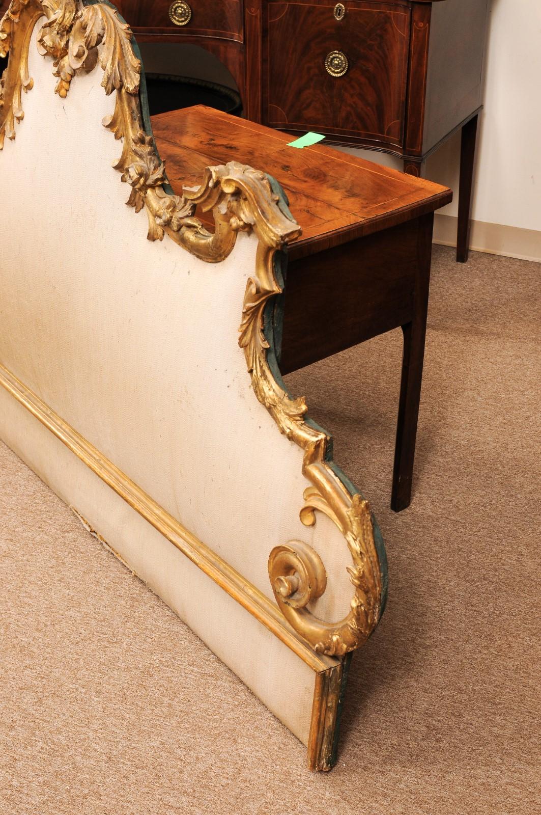 19th Century Italian Rococo Style Carved Giltwood Headboard with Linen Upholster For Sale 6