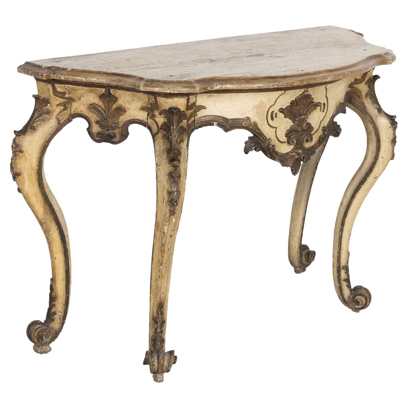 Table console italienne de style rococo du 19ème siècle peinte et dorée à la feuille en vente