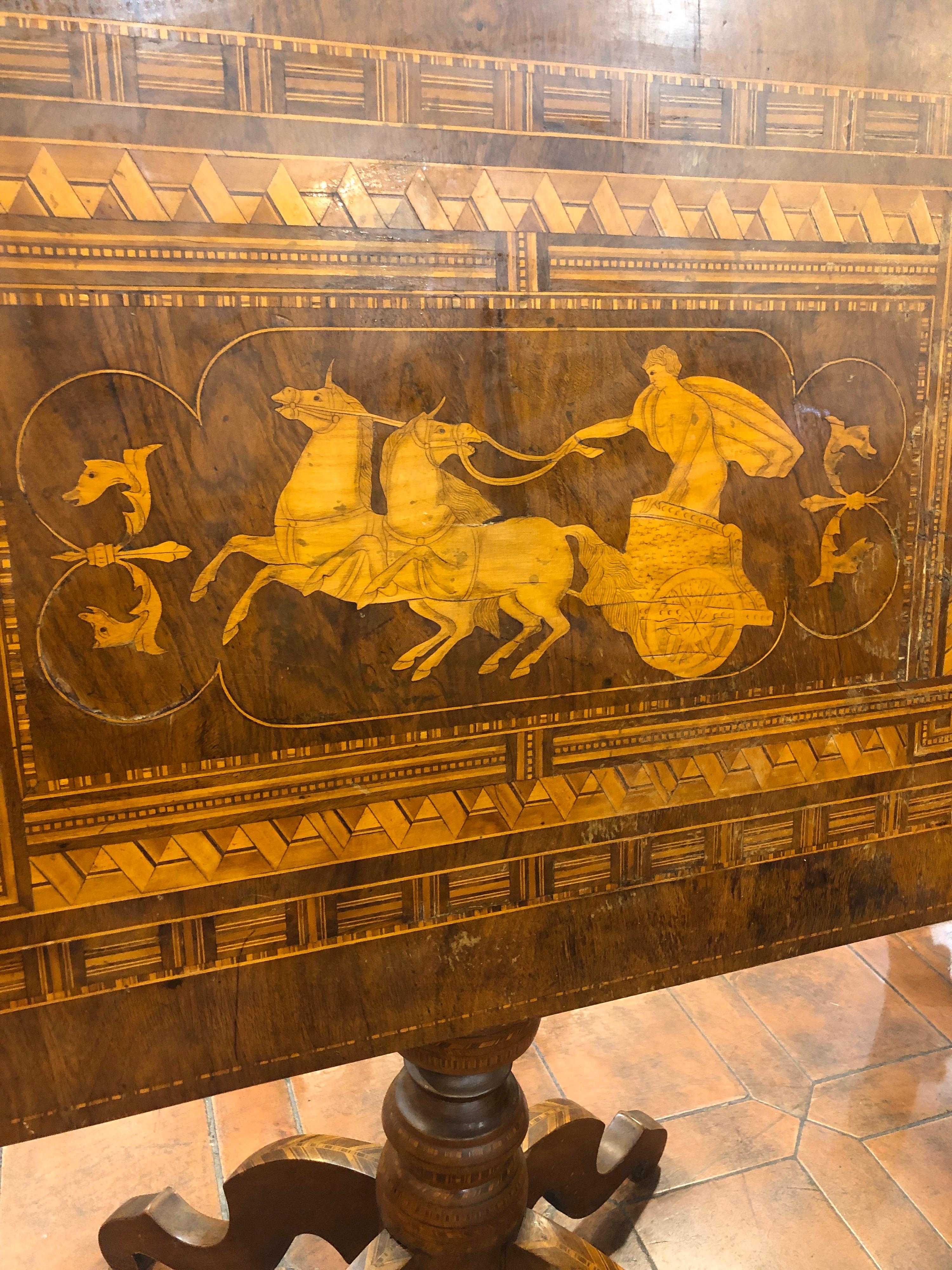 Mid-19th Century 19th Century Italian Rollo Louis Philippe Walnut Inlay Table, 1870s