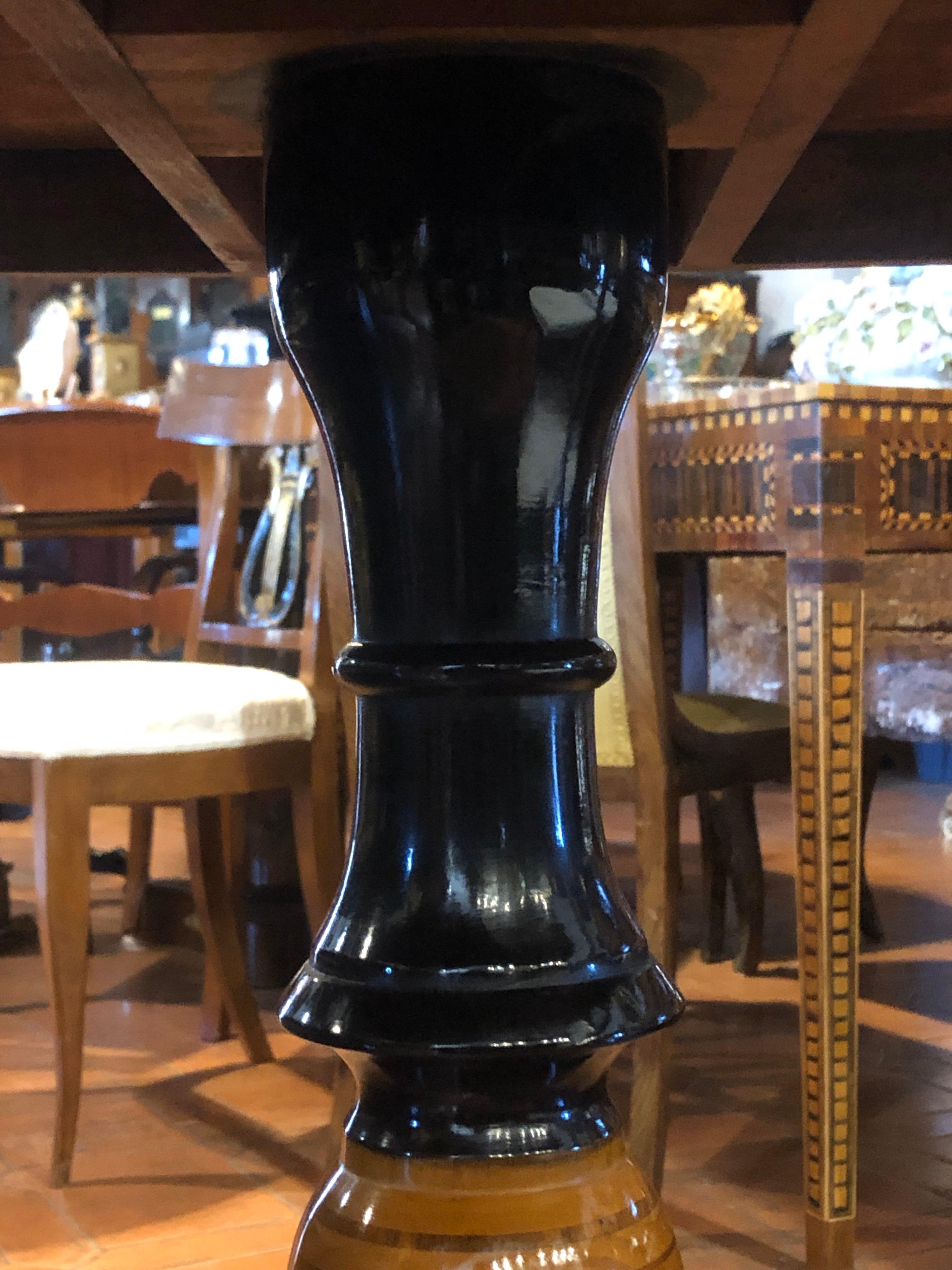 19th Century Italian Rolo Wood Walnut Inlay Table, 1860s 6