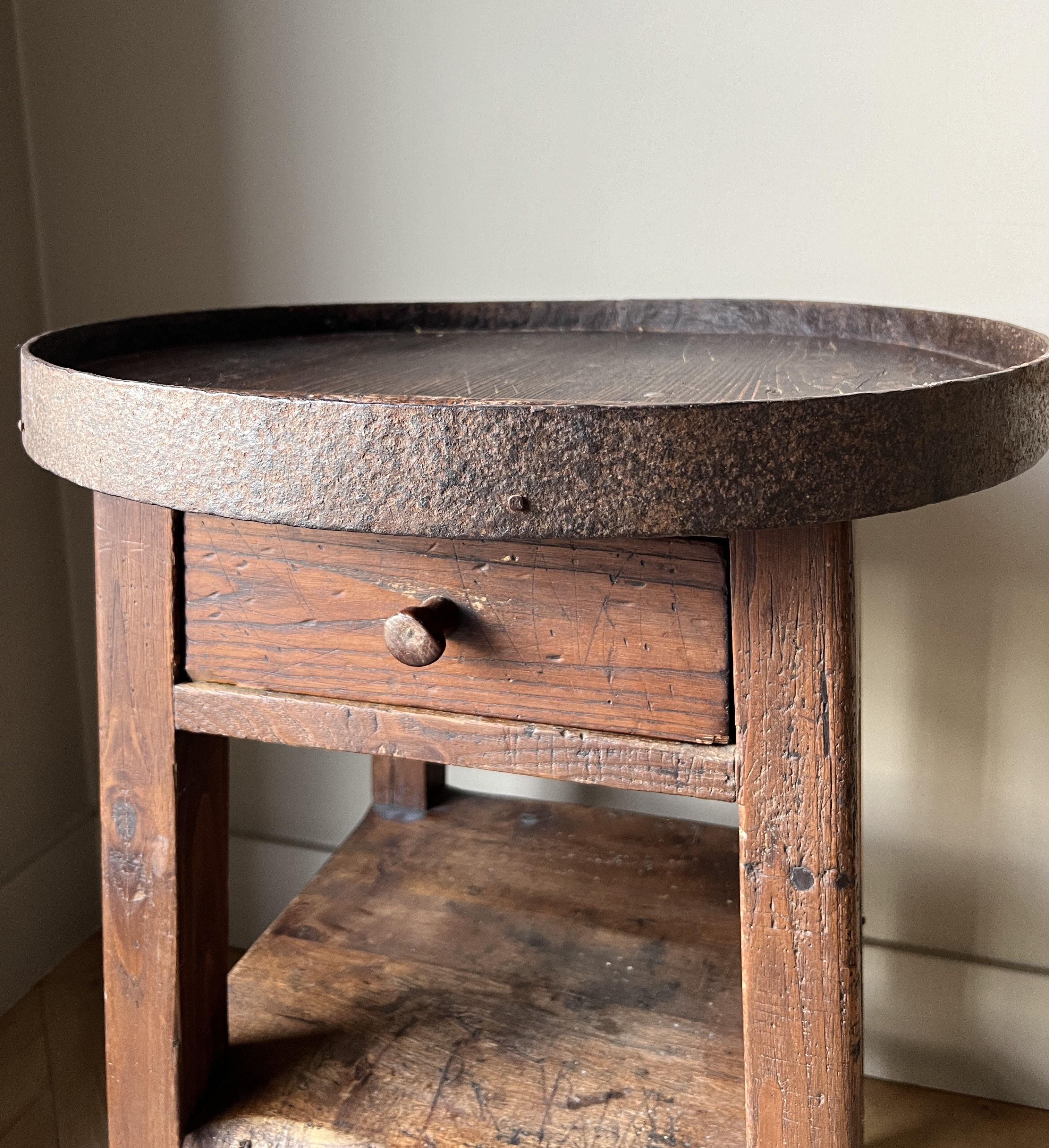 Hand-Crafted 19th century Italian sculptor table pedestal
