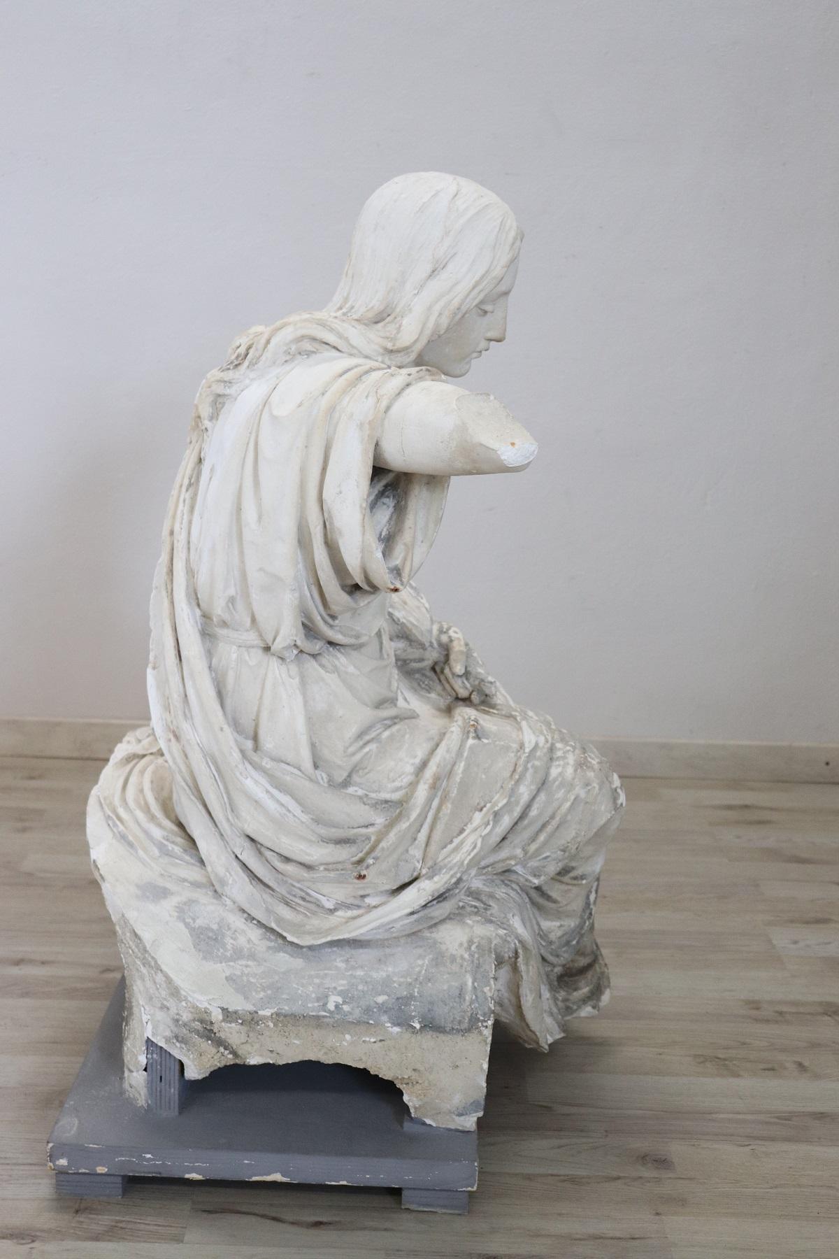19th Century Italian Sculpture in Plaster Young Girl on a Wooden Base 8