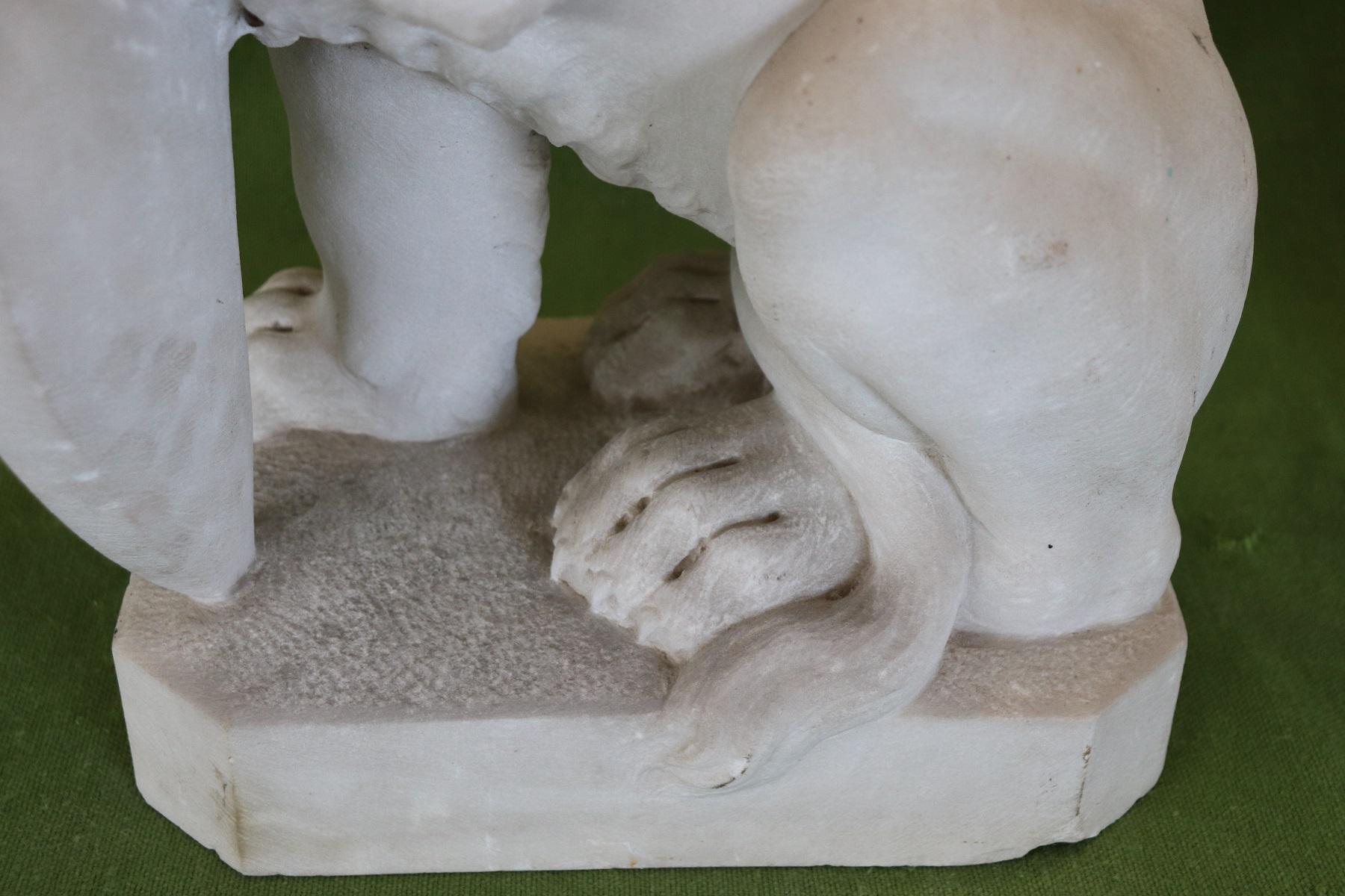 19th Century Italian Sculpture in White Marble of Carrara Pair of Lions 6