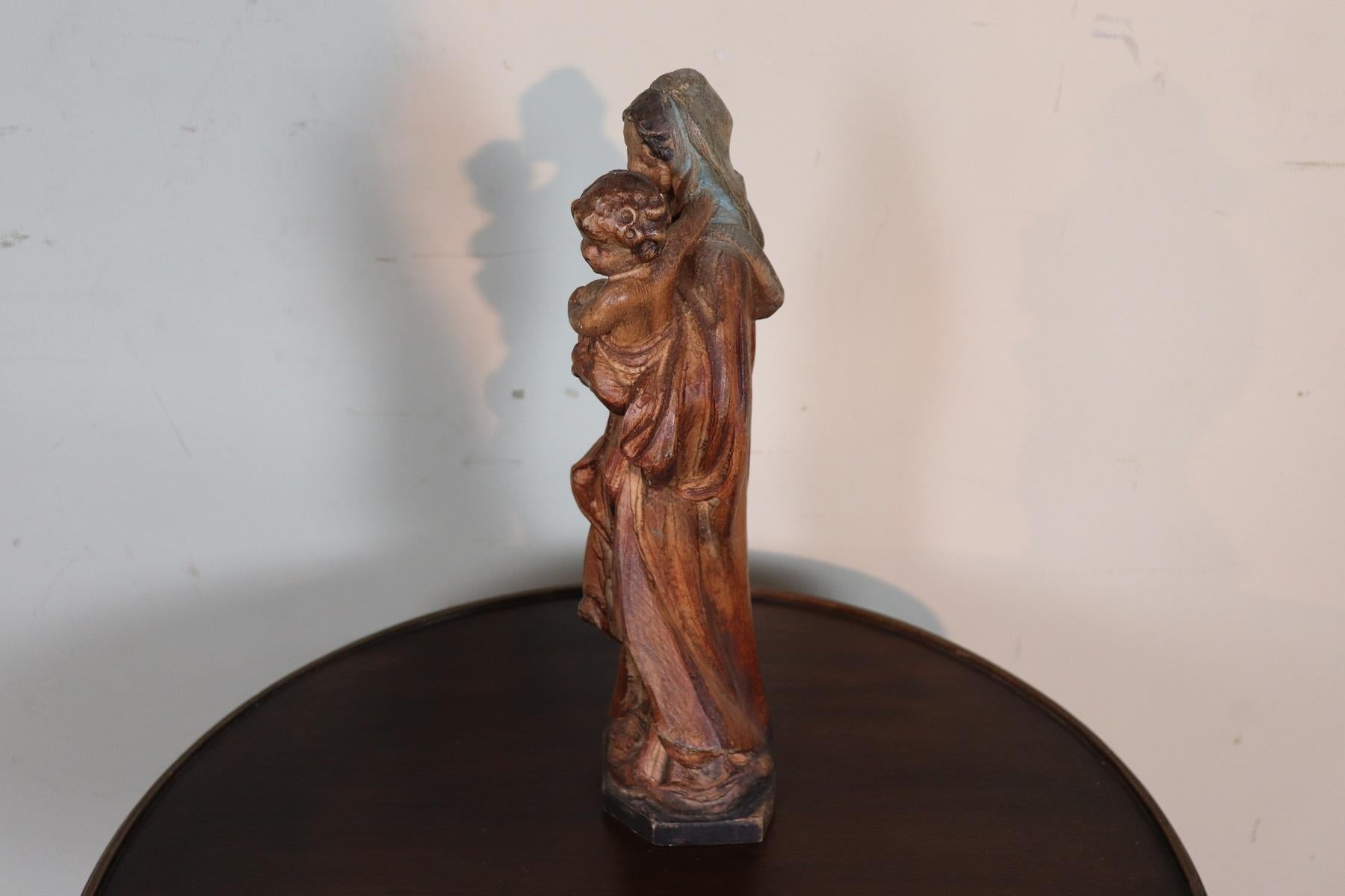 19th Century Italian Sculpture Madonna with Child in Carved Wood 1
