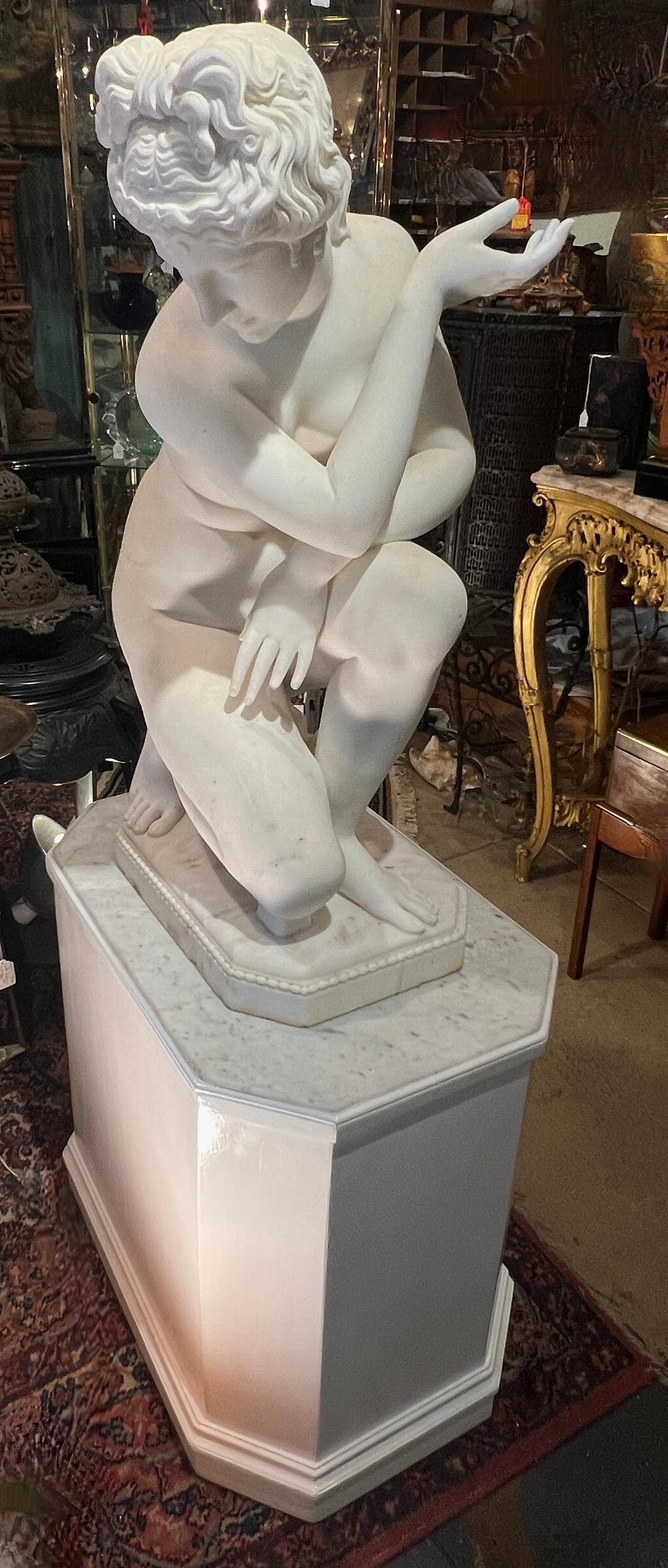 Hand-Carved 19th Century Italian Sculpture of Crouching Venus on Custom Pedestal