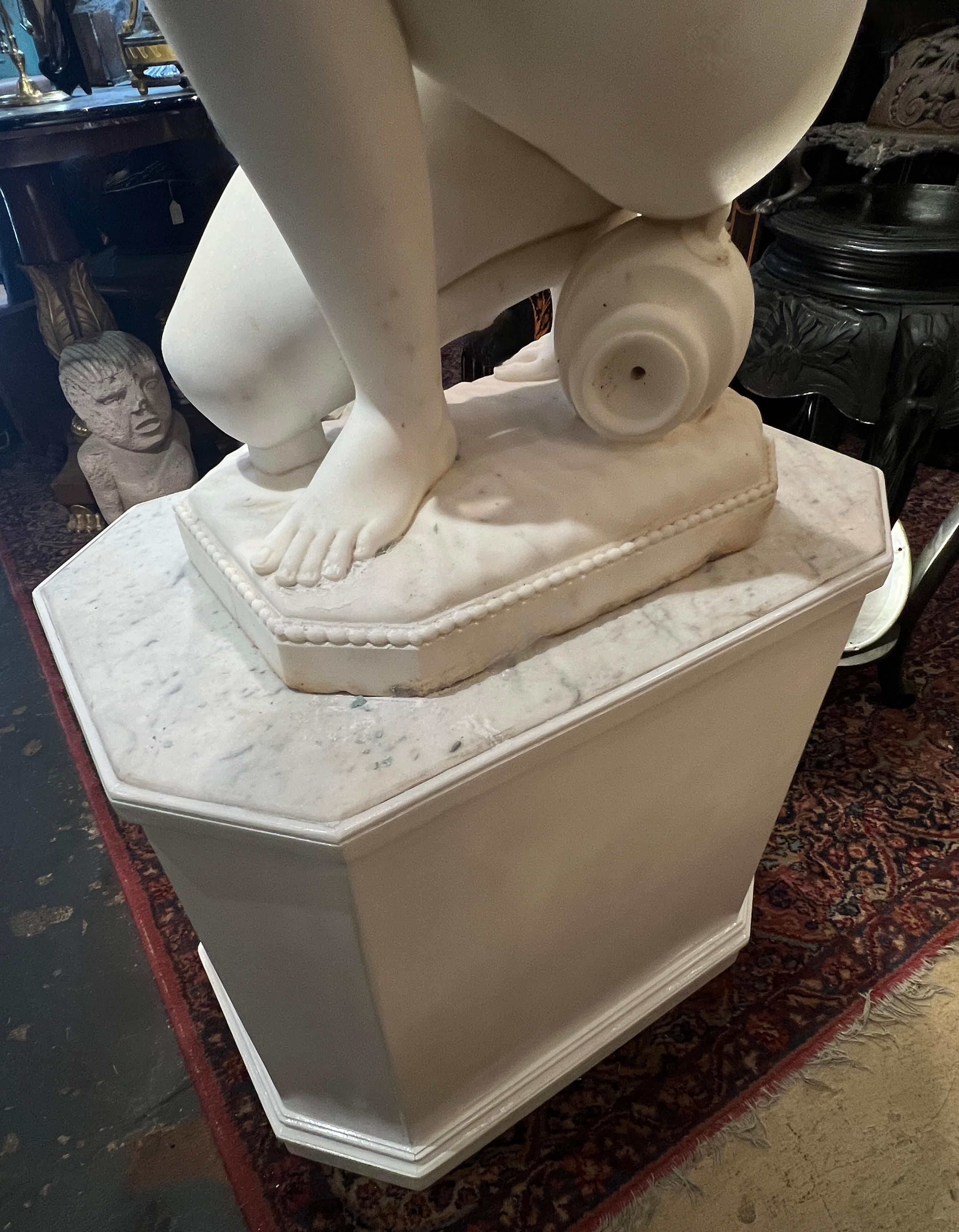 19th Century Italian Sculpture of Crouching Venus on Custom Pedestal 3