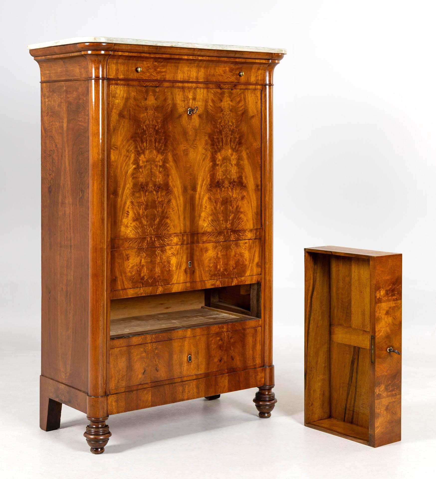 Secretaire italiano del siglo XIX con caja de seguridad, hacia 1840 en venta 12