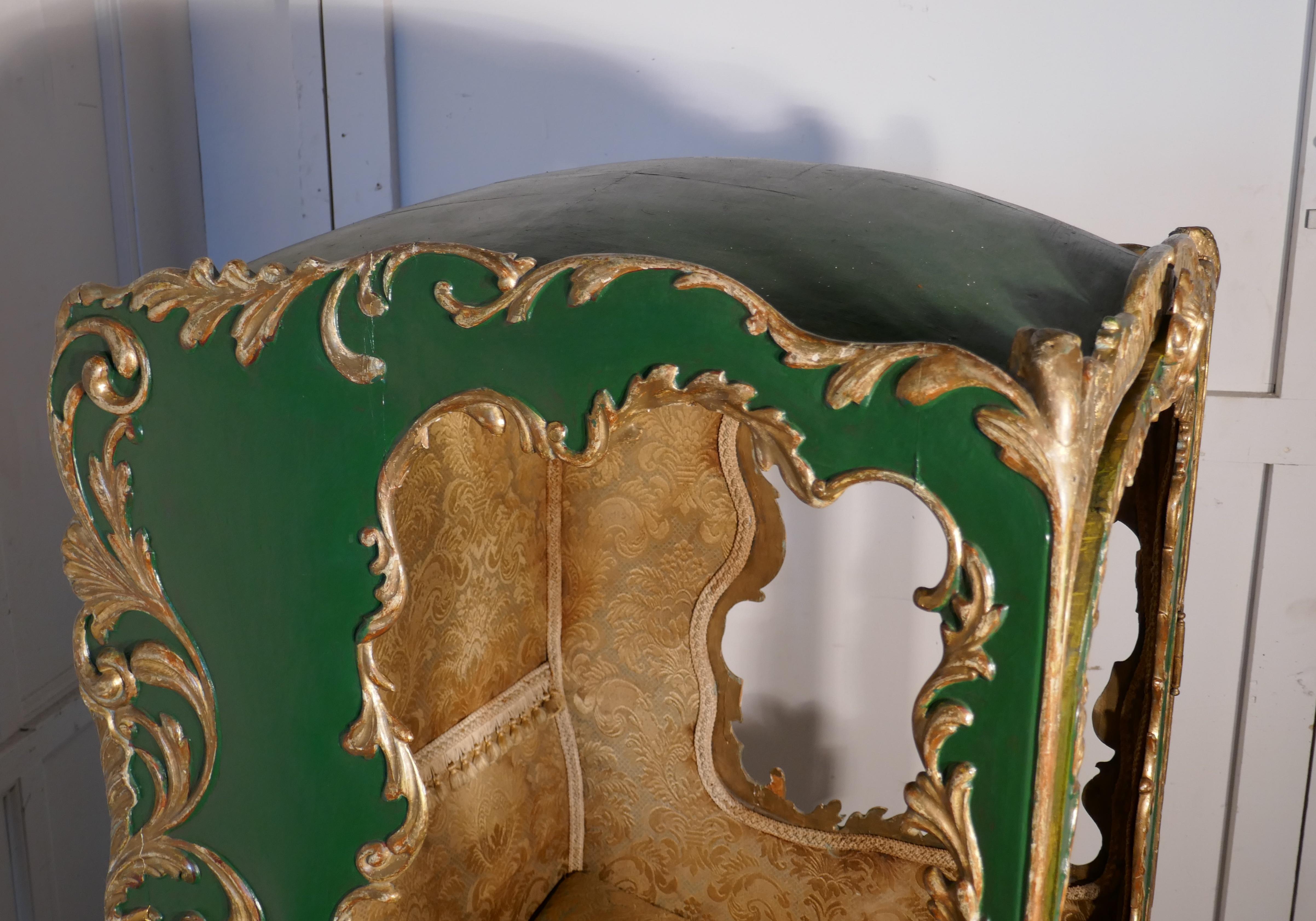 19th Century Italian Sedan Chair      For Sale 1
