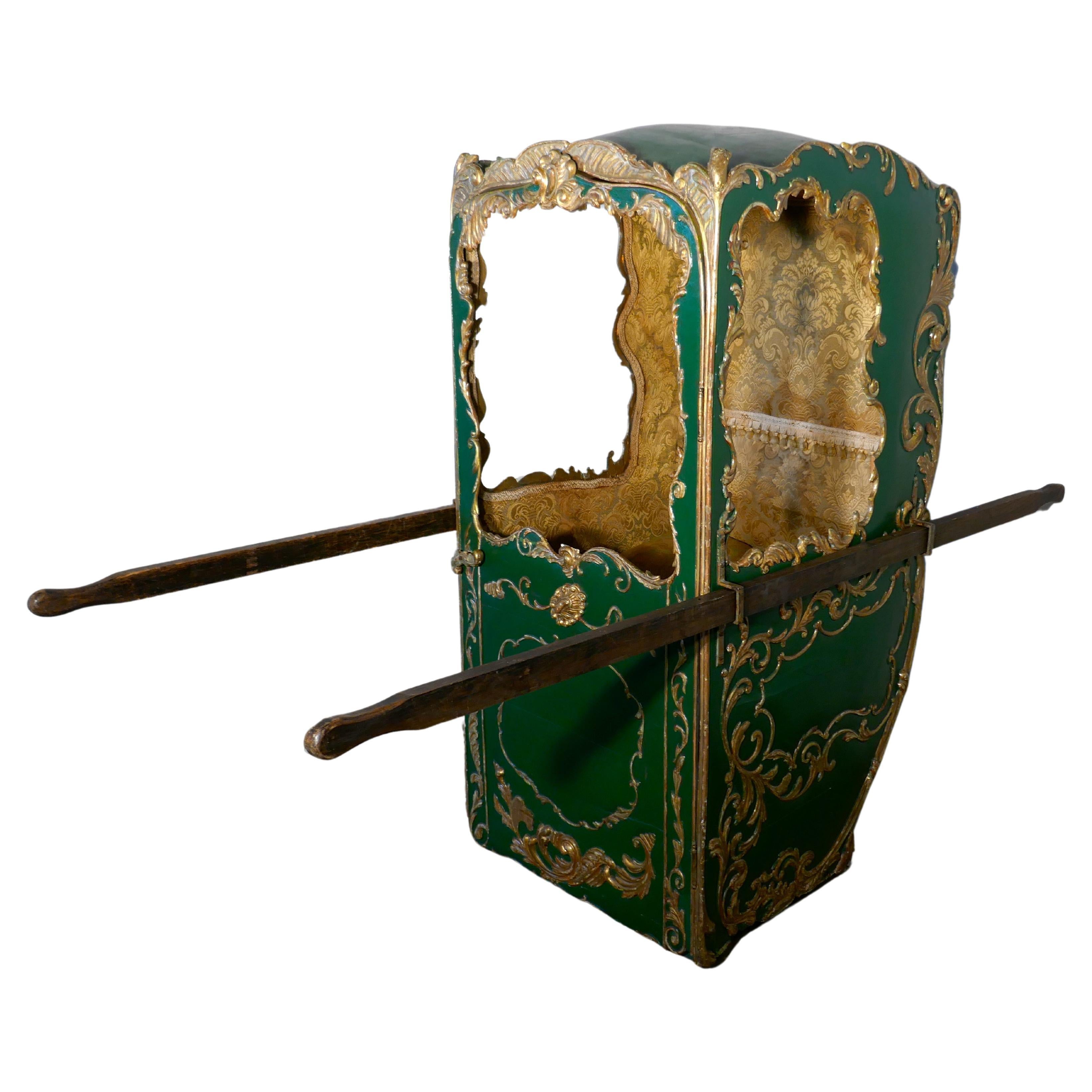 19th Century Italian Sedan Chair      For Sale