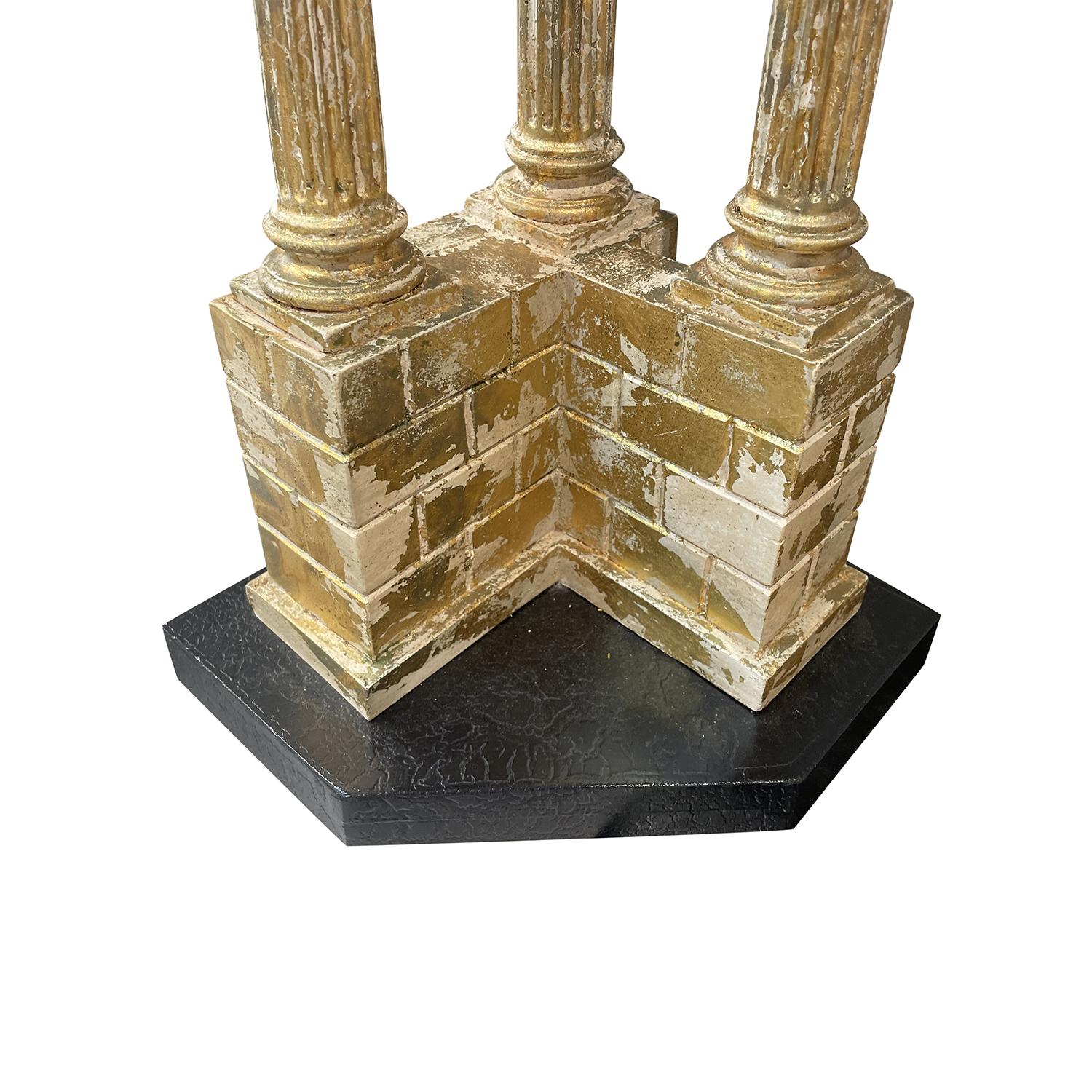 Italienisches Set antiker vergoldeter Steinfragmente, Säulen, 19. Jahrhundert im Angebot 7