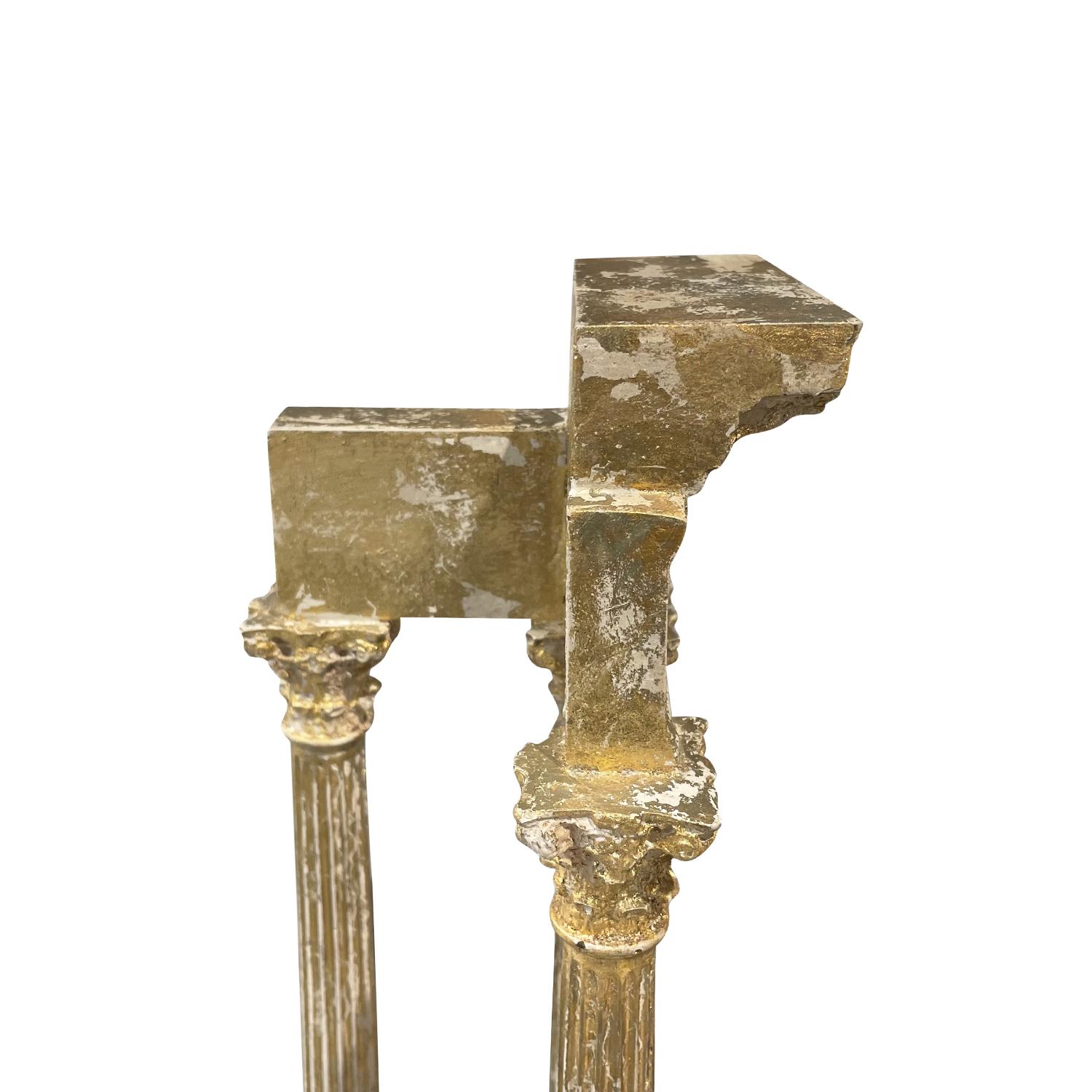 Ensemble italien du 19ème siècle de fragments de pierres dorées anciennes, colonnes en vente 3
